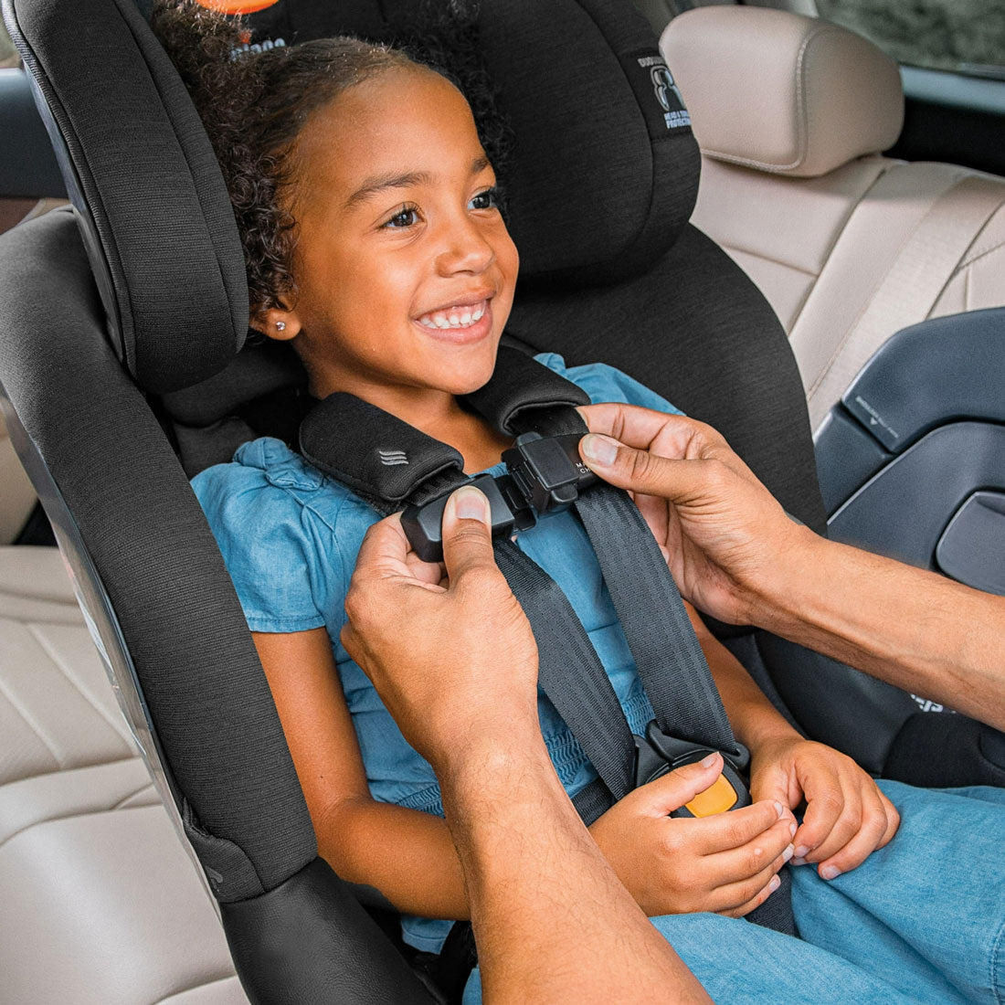 Chicco Fit360 ClearTex Rotating Convertible Car Seat - 360° Swivel, Rear & Forward Facing, Easy Installation for Safe Baby Travel - Perfect for Family Road Trips & Daily Commutes