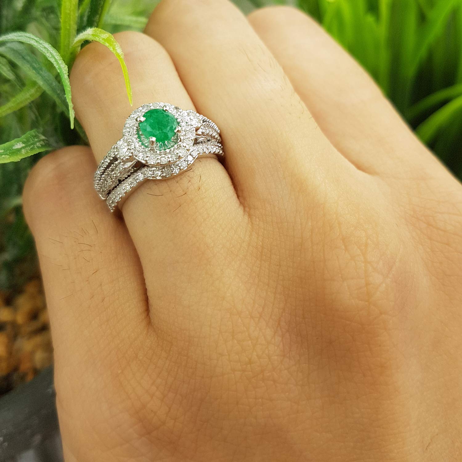 Dazzlingrock Collection 14K Solid White Gold Round Emerald & White Diamond Halo Bridal Engagement Ring Set for Women | Perfect for Proposals, Weddings & Anniversary Gifts