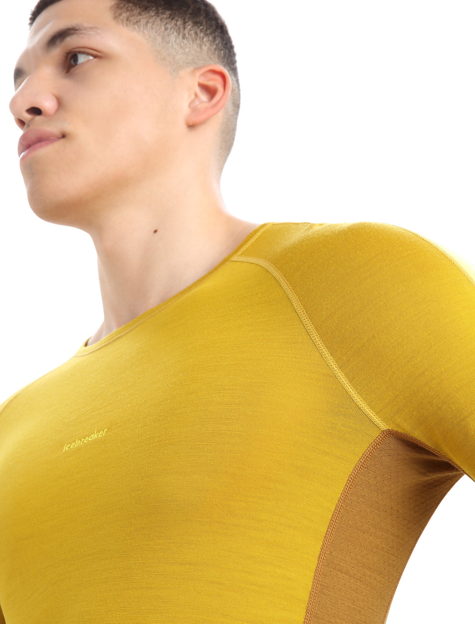 200 ZoneKnit Long Sleeve Crewneck Base Layer Top for Men - Moisture Wicking Thermal Shirt for Cold Weather, Hiking & Outdoor Activities