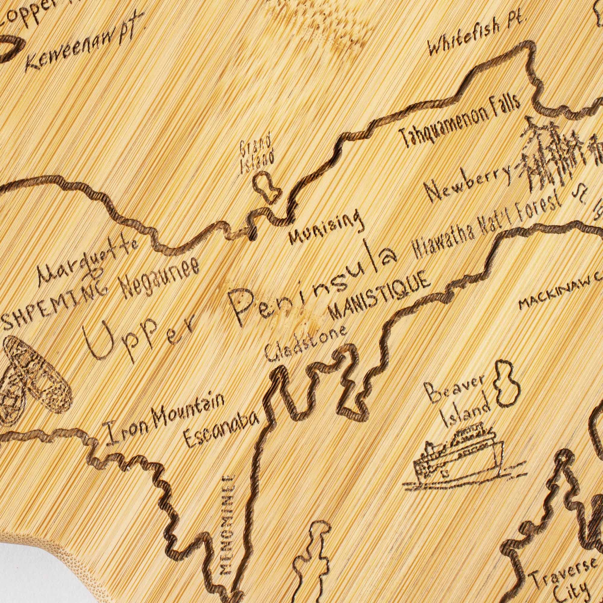 Premium Michigan-Themed Wooden Cutting Board - 16.75 x 16.5 Inches - Perfect for Kitchen Prep, Charcuterie Boards & Home Decor