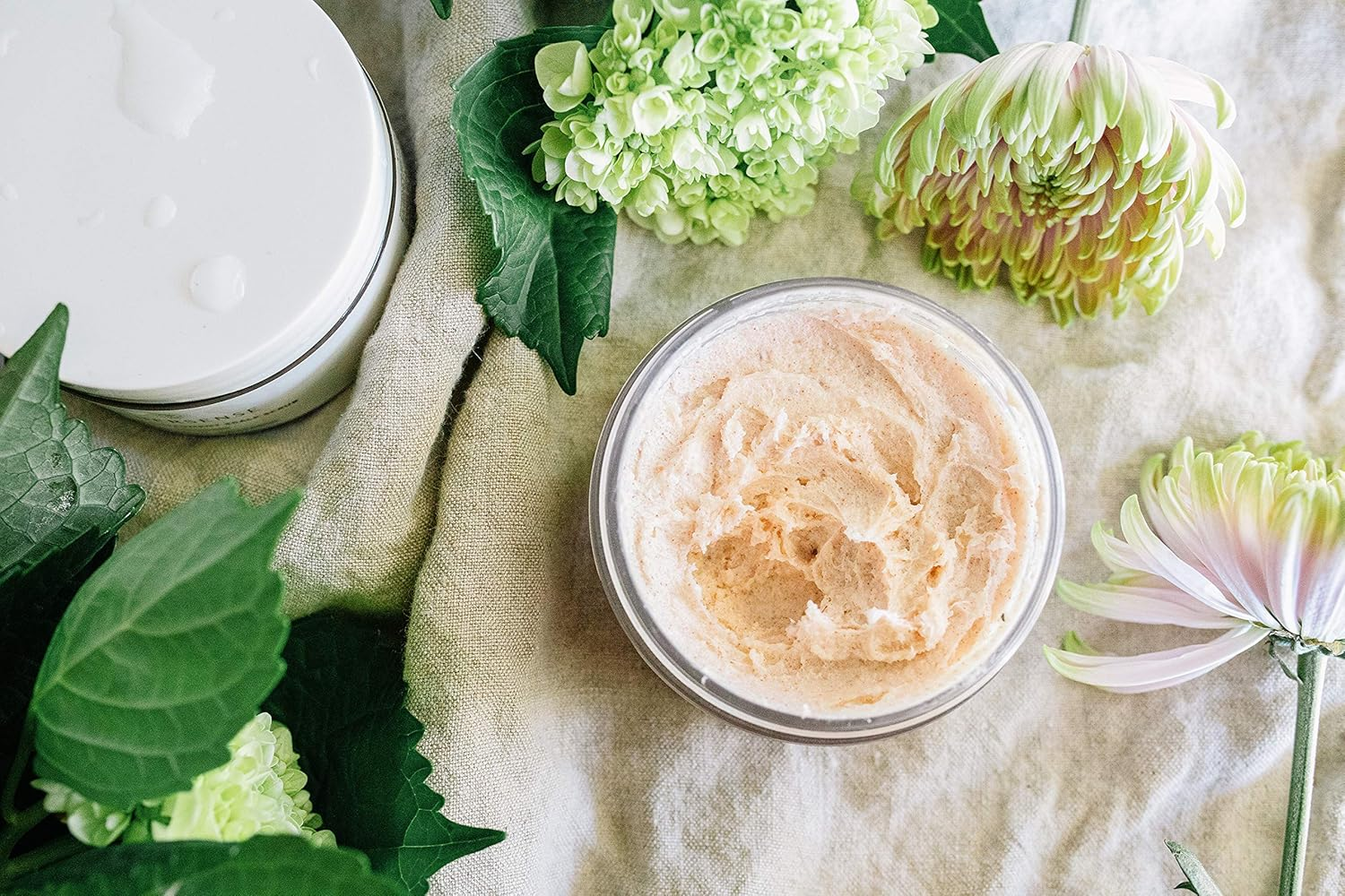 Innersense Organic Beauty True Enlightenment Scalp Scrub - Exfoliating Treatment for Dry, Itchy Scalp | Vegan & Cruelty-Free | Perfect for Pre-Shampoo Routine & Hair Detox