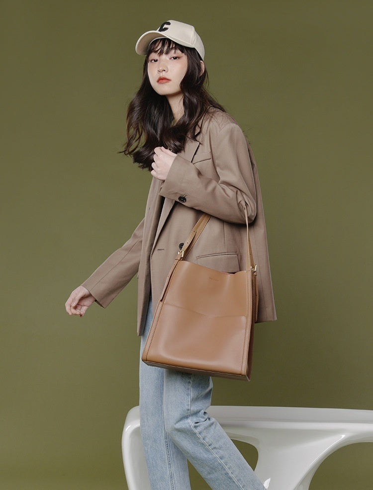 Genuine Leather Shoulder Bag - Large Capacity Tote Handbag for Women, Stylish Work Bag & Travel Purse | Perfect for Office, Commute & Weekend Getaways