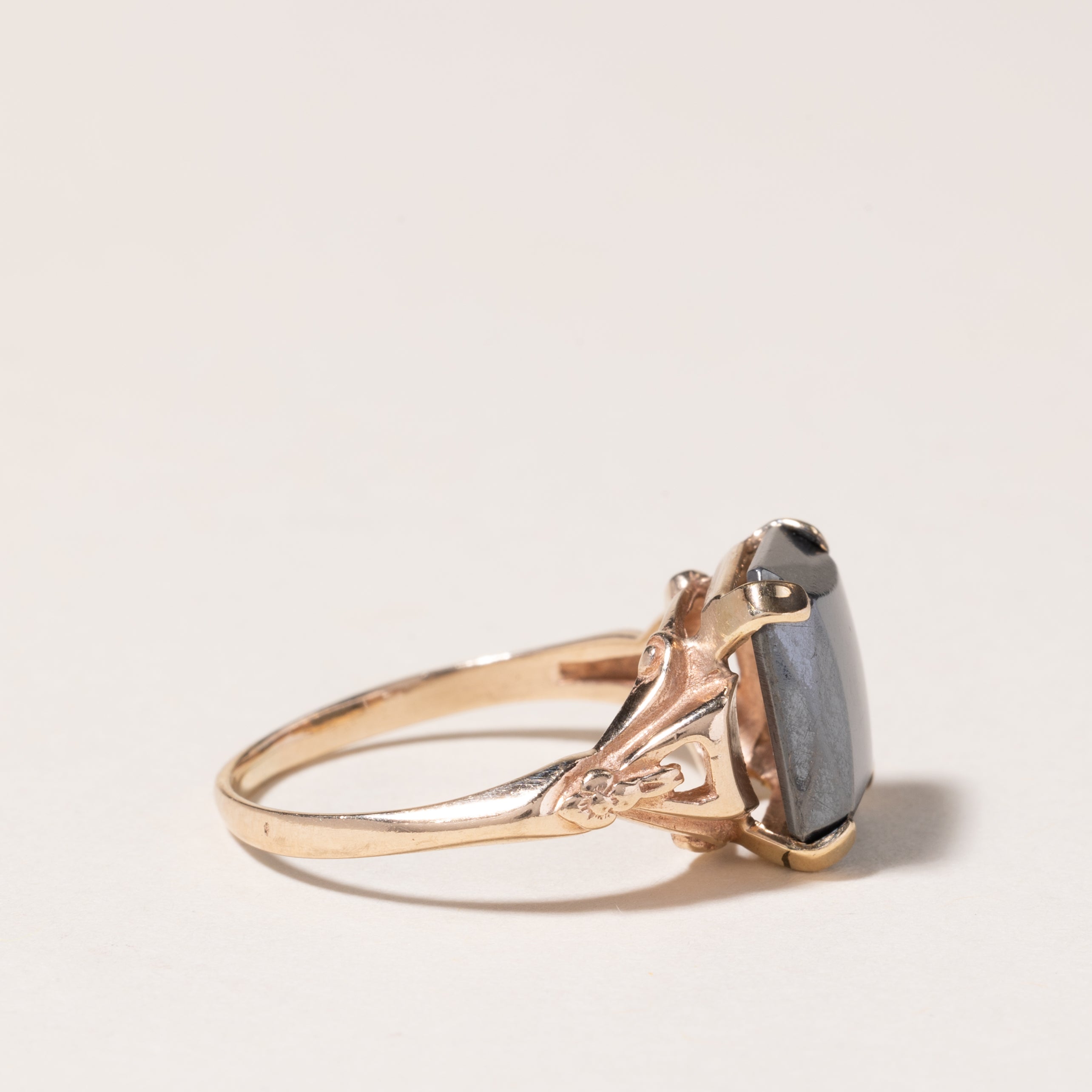 10K Yellow Gold Hematite Ring for Women | 3.39ct Genuine Hematite Stone | Size 7.75 | Elegant Jewelry Gift for Anniversary, Birthday & Special Occasions