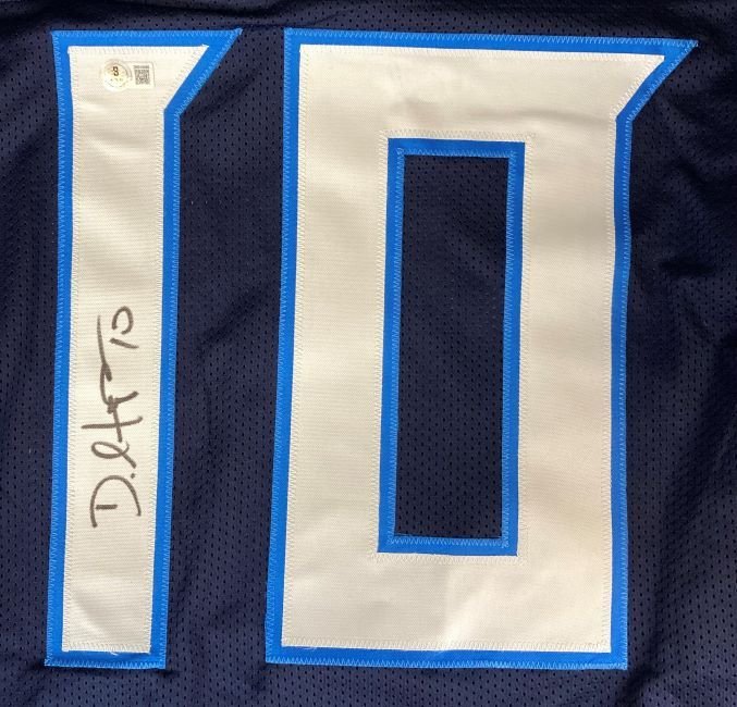 DeAndre Hopkins Tennessee Titans Signed Navy Blue Football Jersey - Authentic NFL Memorabilia for Collectors & Fans - Perfect for Display, Gifts & Game Day
