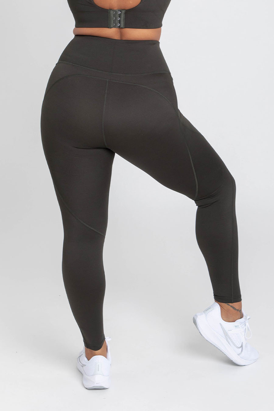 Women's High Waist Training Pocket Leggings - Forest Night Color - Perfect for Yoga, Running & Gym Workouts