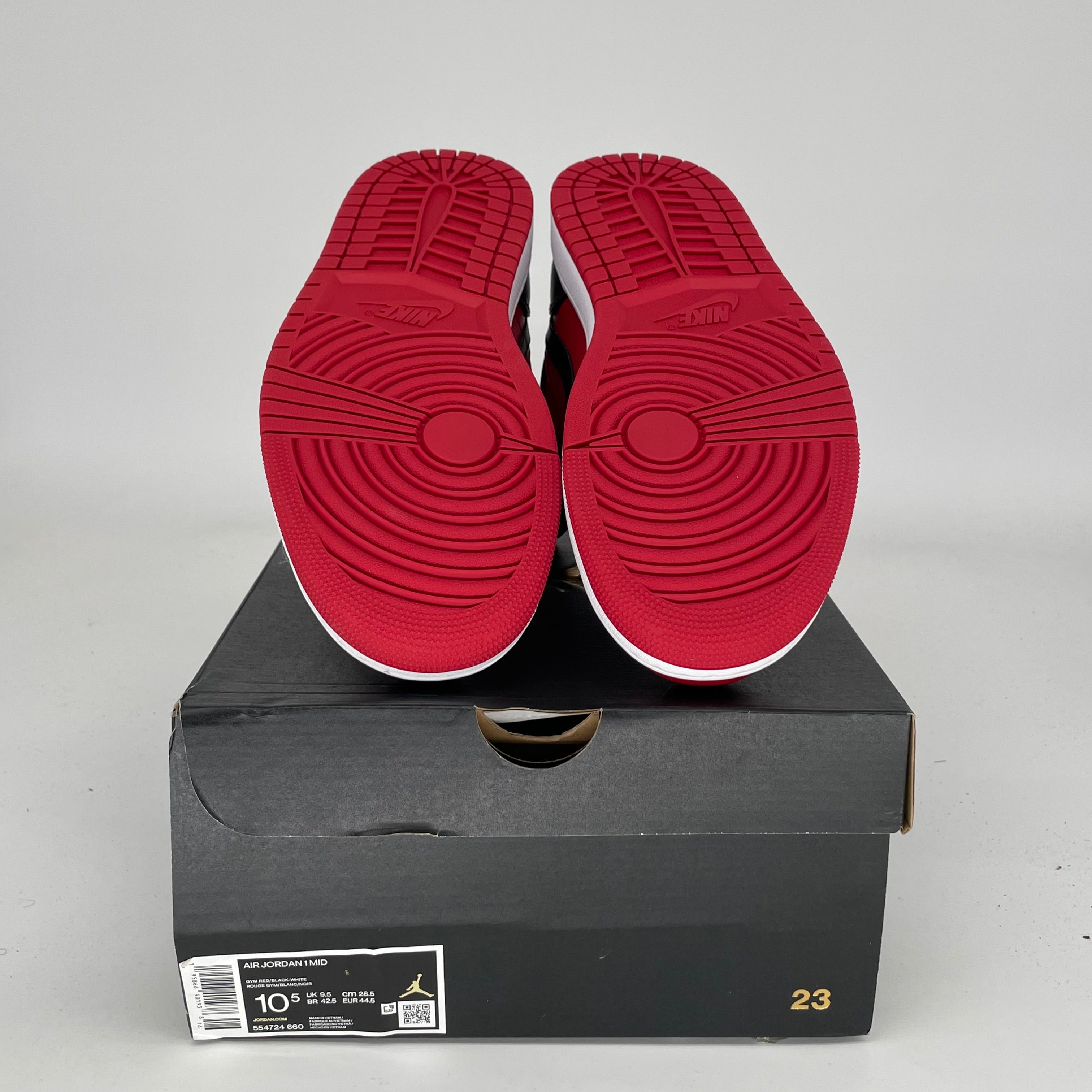 AIR JORDAN 1 MID REVERSE BRED Size 10.5 Men's Basketball Shoes - 554724-660 | Retro Sneakers for Streetwear & Casual Outfits