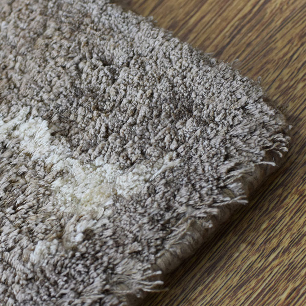 Hand Knotted Hypnotic Design Area Rug - Boho Chic Home Decor for Living Room, Bedroom & Office