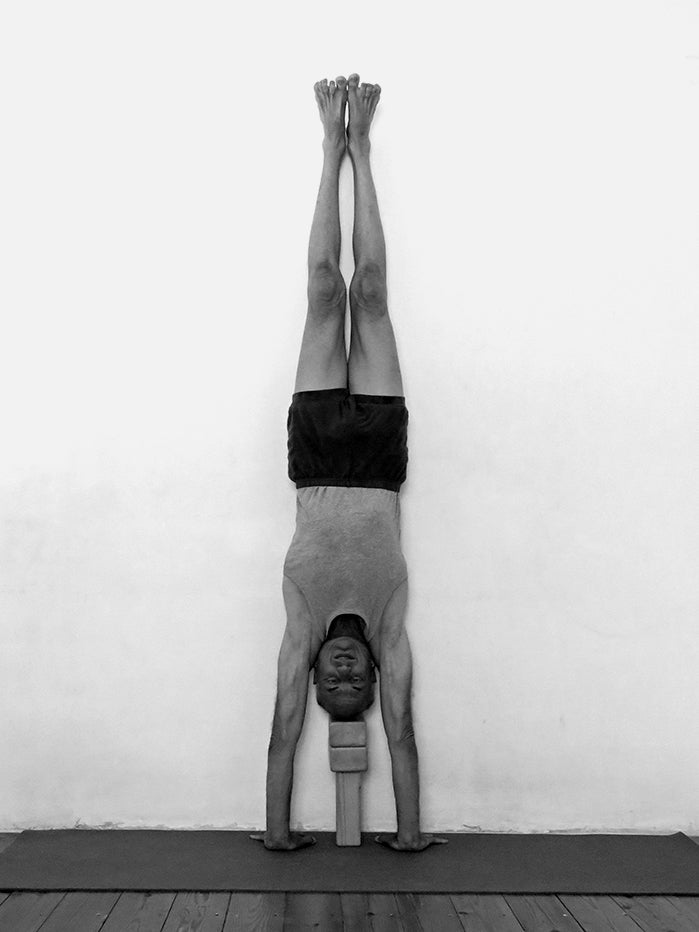 Yoga Props for Inverted Poses - Premium Yoga Blocks, Straps & Bolsters for Handstands, Headstands & Shoulder Stands | Perfect for Home Practice & Studio Yoga Classes
