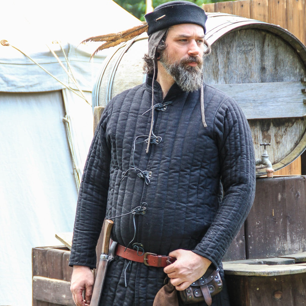 Rabenfurth Black Gambeson - Medieval Armor Padding for LARP, Cosplay & Historical Reenactment