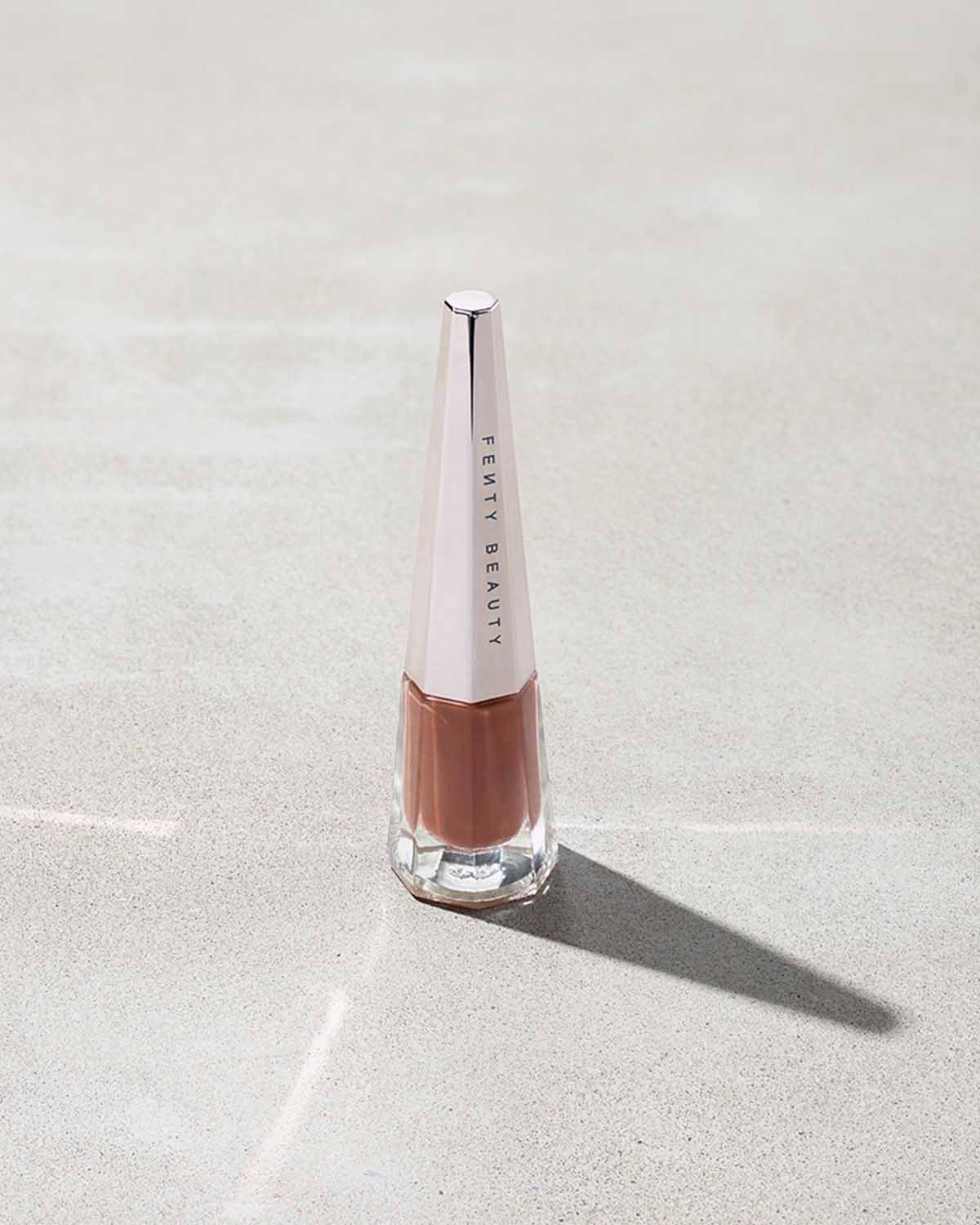 Stunna Lip Paint Longwear Fluid Lip Color - Smudge Proof & Transfer Resistant Liquid Lipstick for All-Day Wear | Perfect for Parties, Dates & Special Occasions