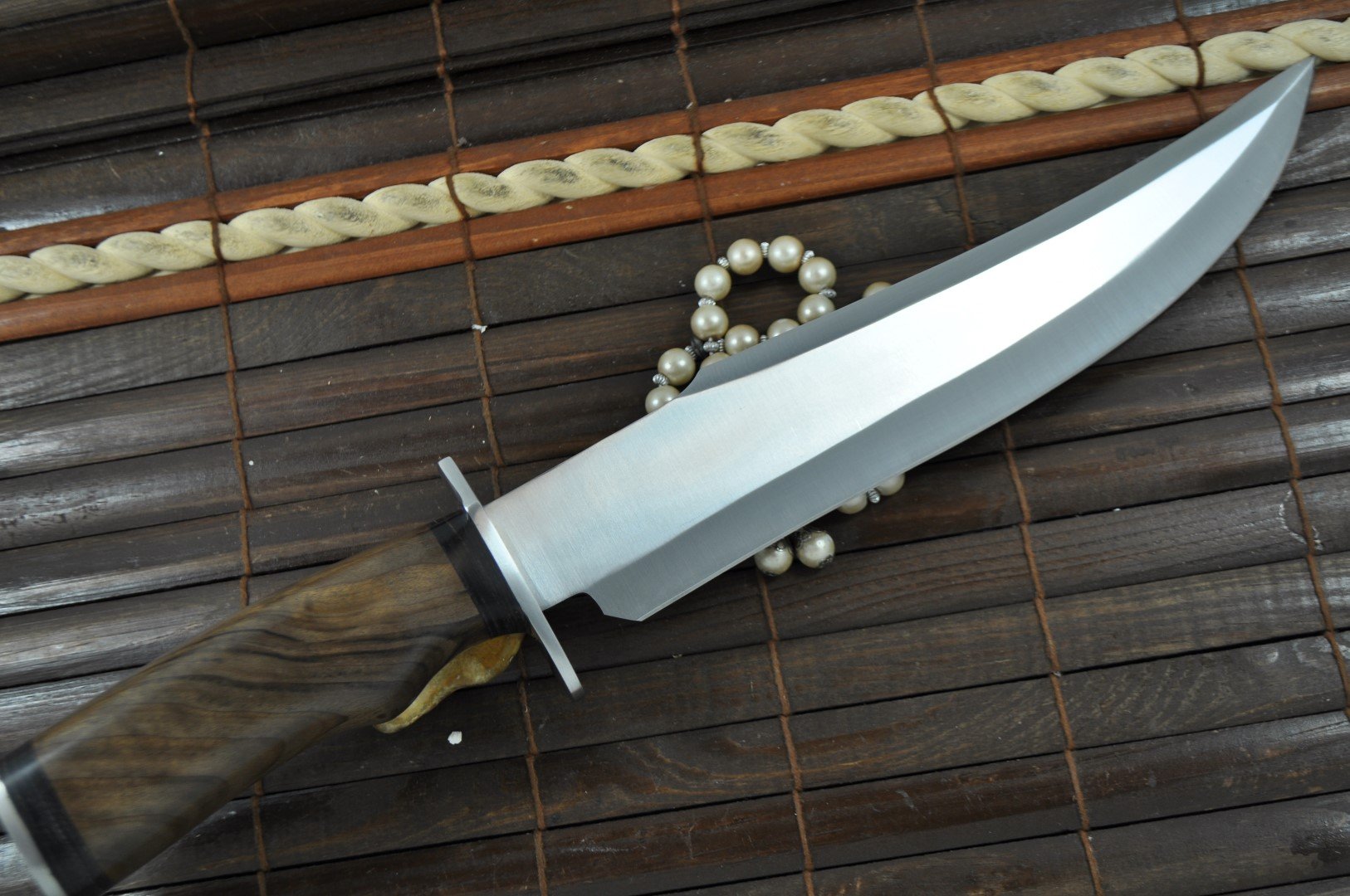 Perkin Knives - Premium Handmade Hunting Knife with 420C Stainless Steel Blade - Perfect for Outdoor Camping, Survival & Bushcraft Activities