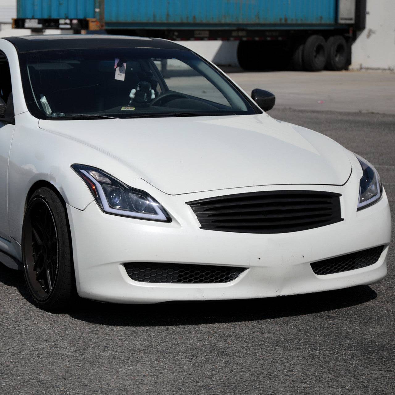 2008-2013 Infiniti G37 / 2014-2015 Q60 Coupe & Convertible LED Headlight Set with Sequential Switchback Turn Signal & Projector - Matte Black Housing & Clear Lens - Upgrade for Night Driving & Enhanced Visibility