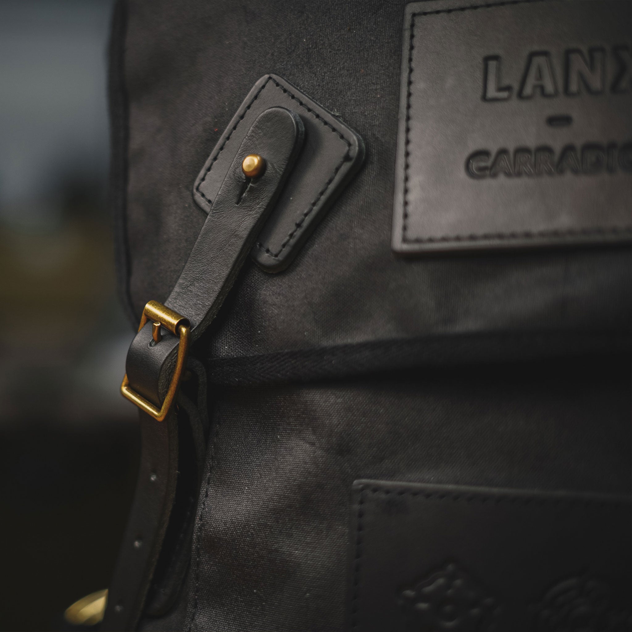 Original Title: Parlick Black   Optimized Title: Premium Black Parlick - Stylish & Durable for Everyday Use | Perfect for Home, Office & Travel