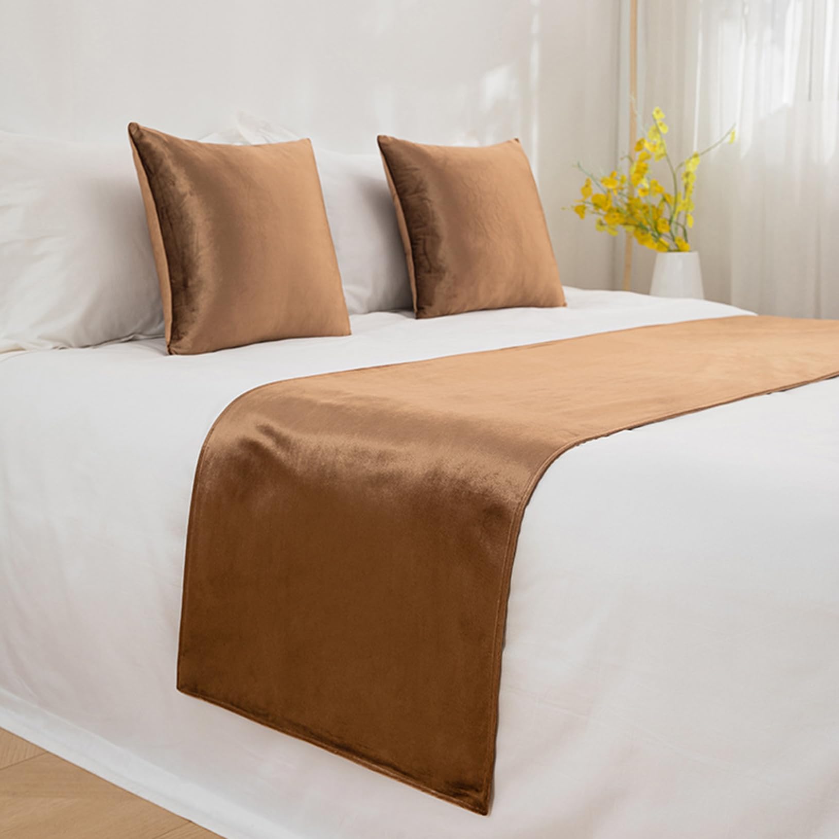 Luxury Velvet Bed Runner - Double-Sided Bed Scarf & Bedspread Protector for Queen Size Beds (45x210cm, Brown) - Elegant Hotel Bedroom Decor & Home Bed Cover Protection for 1.5m Beds