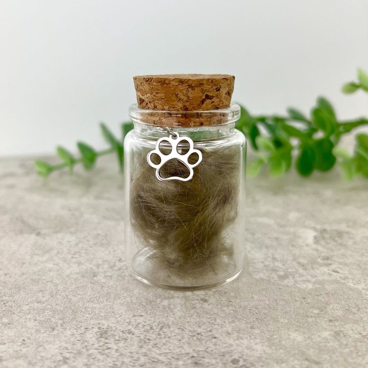 Personalized Pet Fur & Hair Keepsake Bottle - Memorial Jewelry for Dogs & Cats - Perfect for Pet Loss Remembrance & Memorial Gifts
