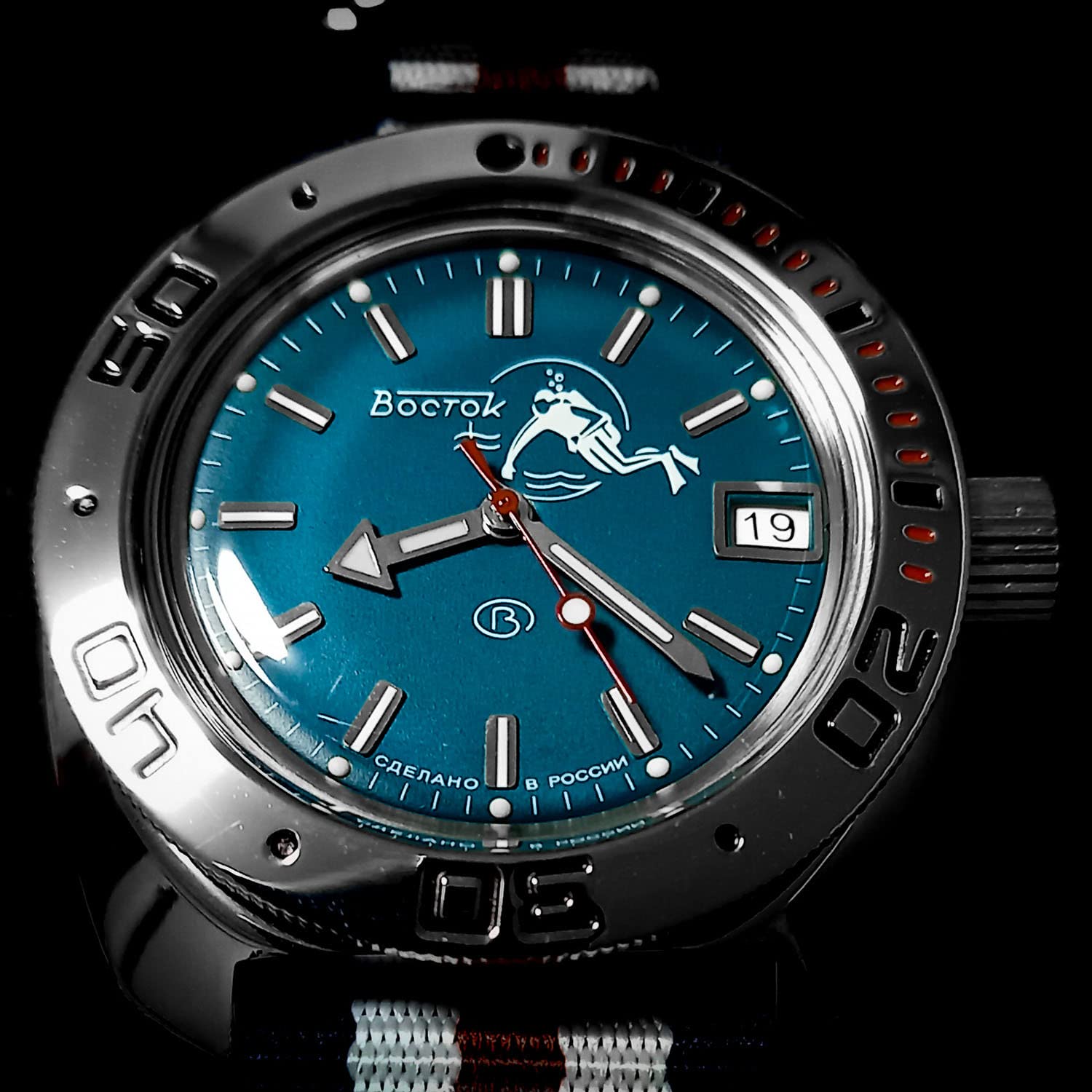 VOSTOK Scuba Dude Amphibian Automatic Diver Watch 200m WR for Men - Business & Casual Wear