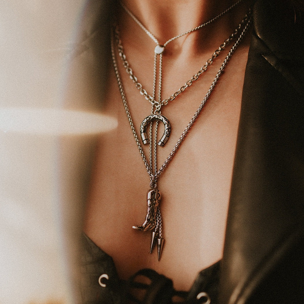 Outlaw Bolo Spike Necklace for Men - Western Cowboy Punk Gothic Jewelry - Perfect for Parties, Concerts & Biker Events