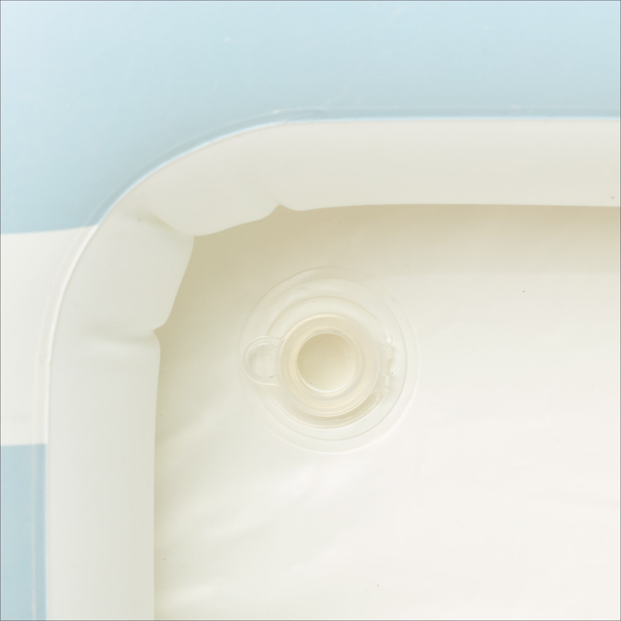 LIEWOOD Peyton Aviator Kids Large Inflatable Pool - Ice Blue & Sandy | Outdoor Summer Water Play for Children, Backyard Splash Fun, Toddler Swimming Pool for Ages 3-8
