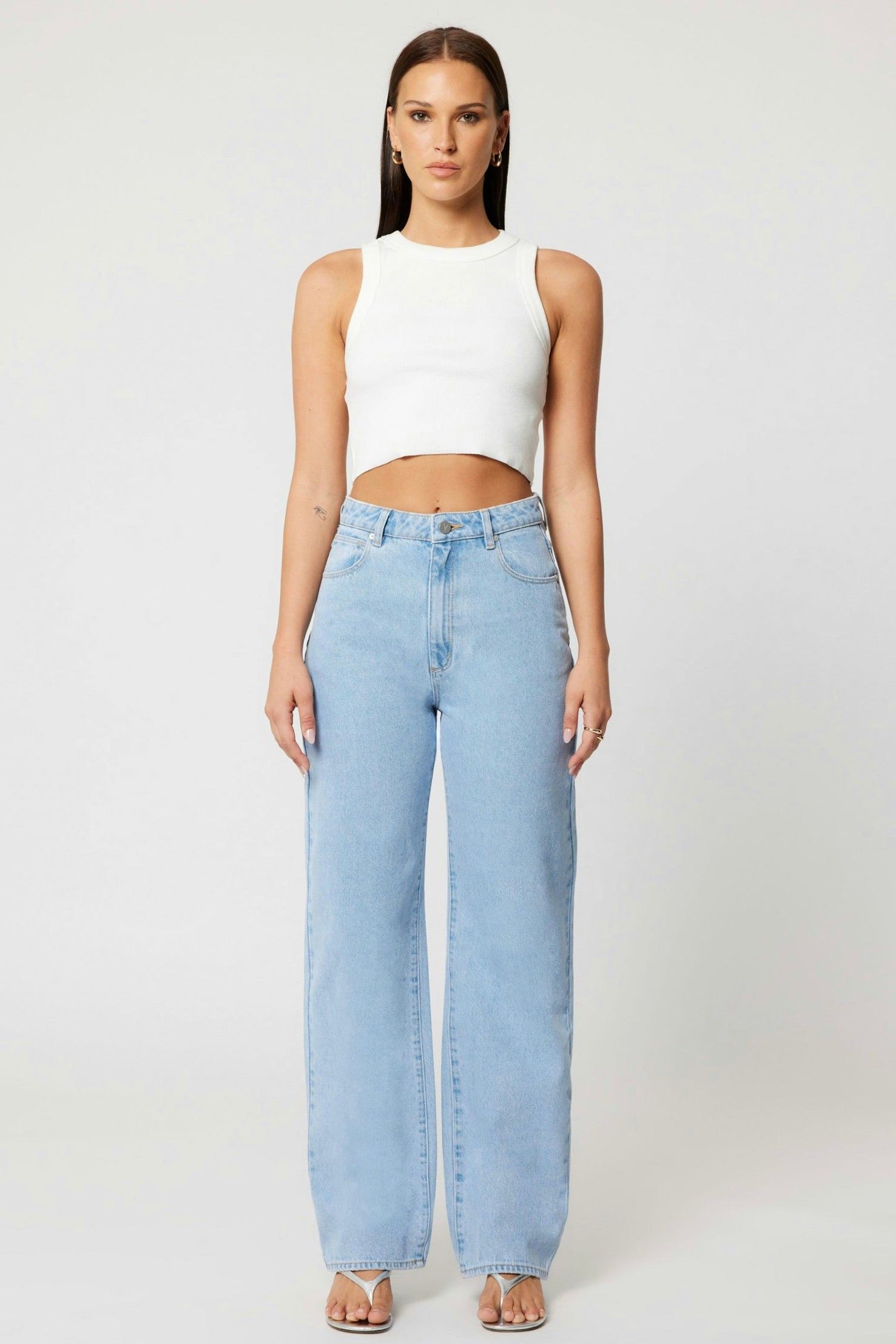 Carrie Kendall Women's Light Blue High Waist Wide Leg Jeans - Comfortable Stretch Denim Pants for Casual Wear & Everyday Outfits