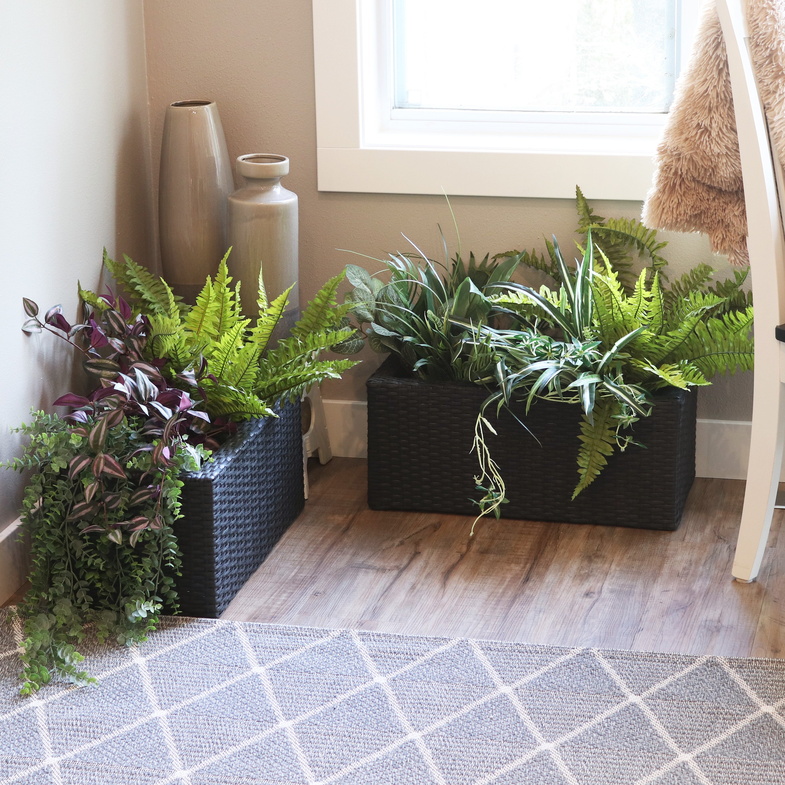 Sunnydaze 2-Piece Set of Modern Rectangle Indoor Planters - Durable Polyrattan Material for Home, Office & Garden Decor - Perfect for Living Room, Patio or Balcony Plants