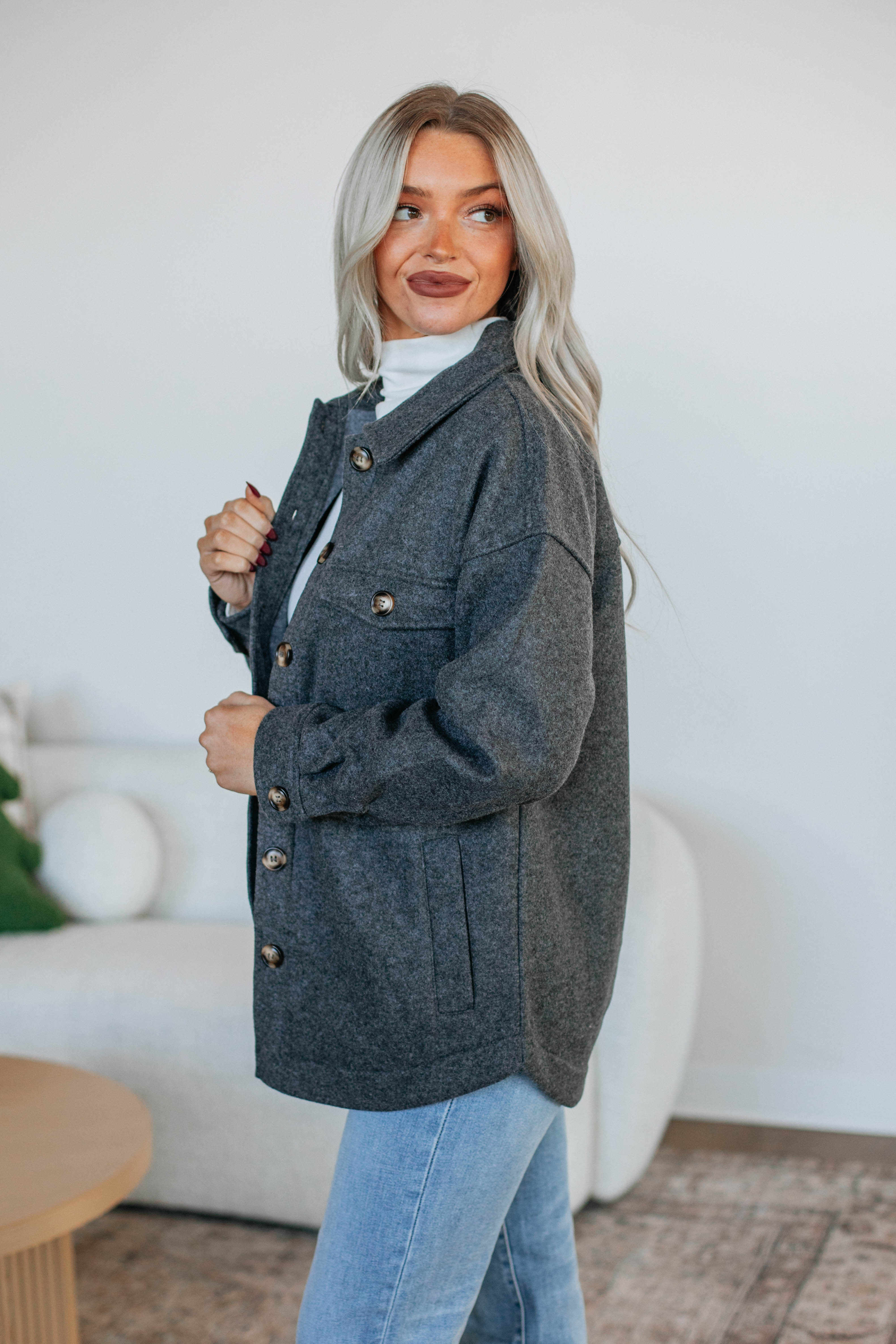 Everette Shacket - Stylish & Comfortable Overshirt for Men & Women | Perfect for Layering, Casual Outfits & Outdoor Adventures