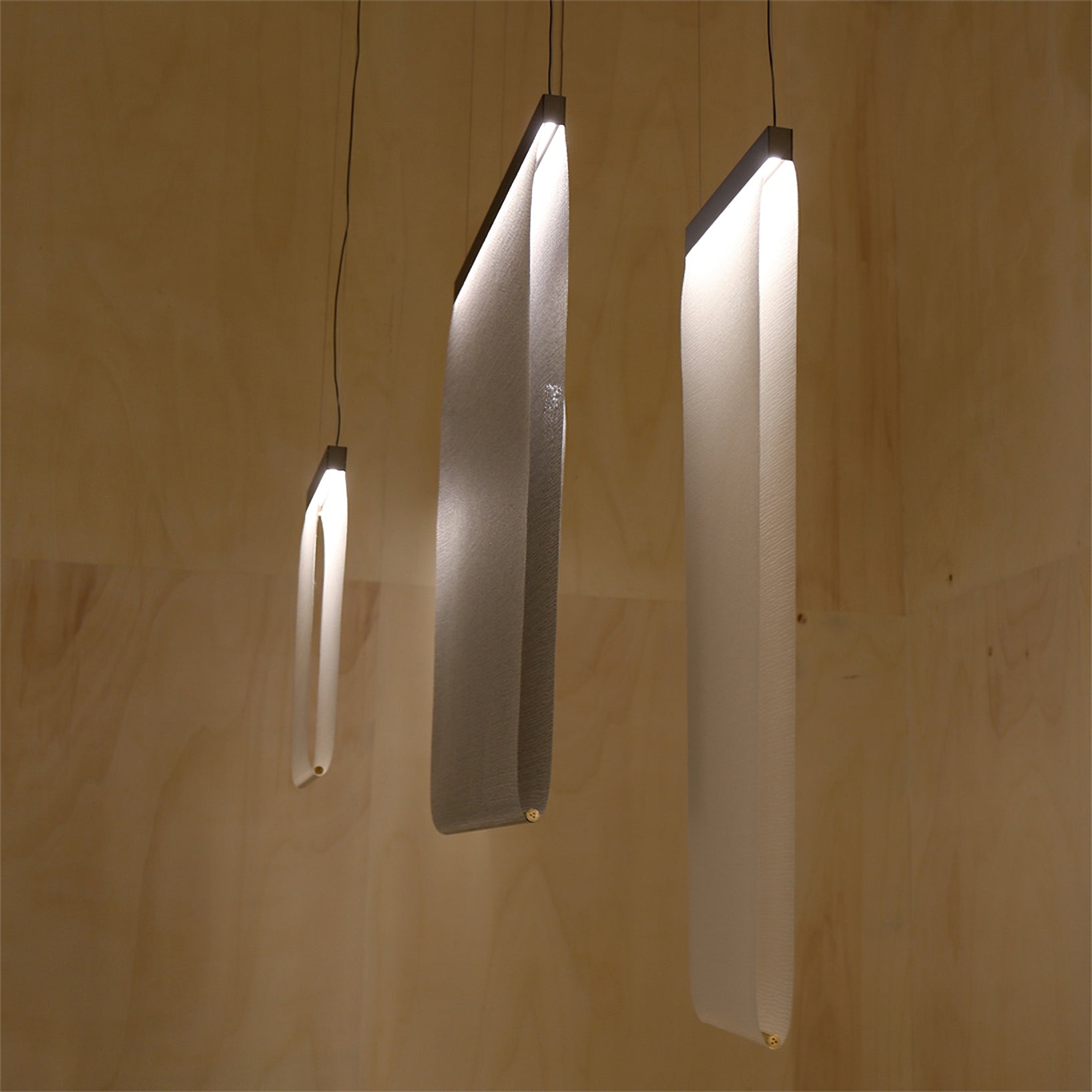 Modern Curtain Pendant Light Fixture - Elegant Hanging Chandelier for Living Room, Bedroom & Dining Room Decor - Perfect for Home, Cafe and Wedding Venue Lighting