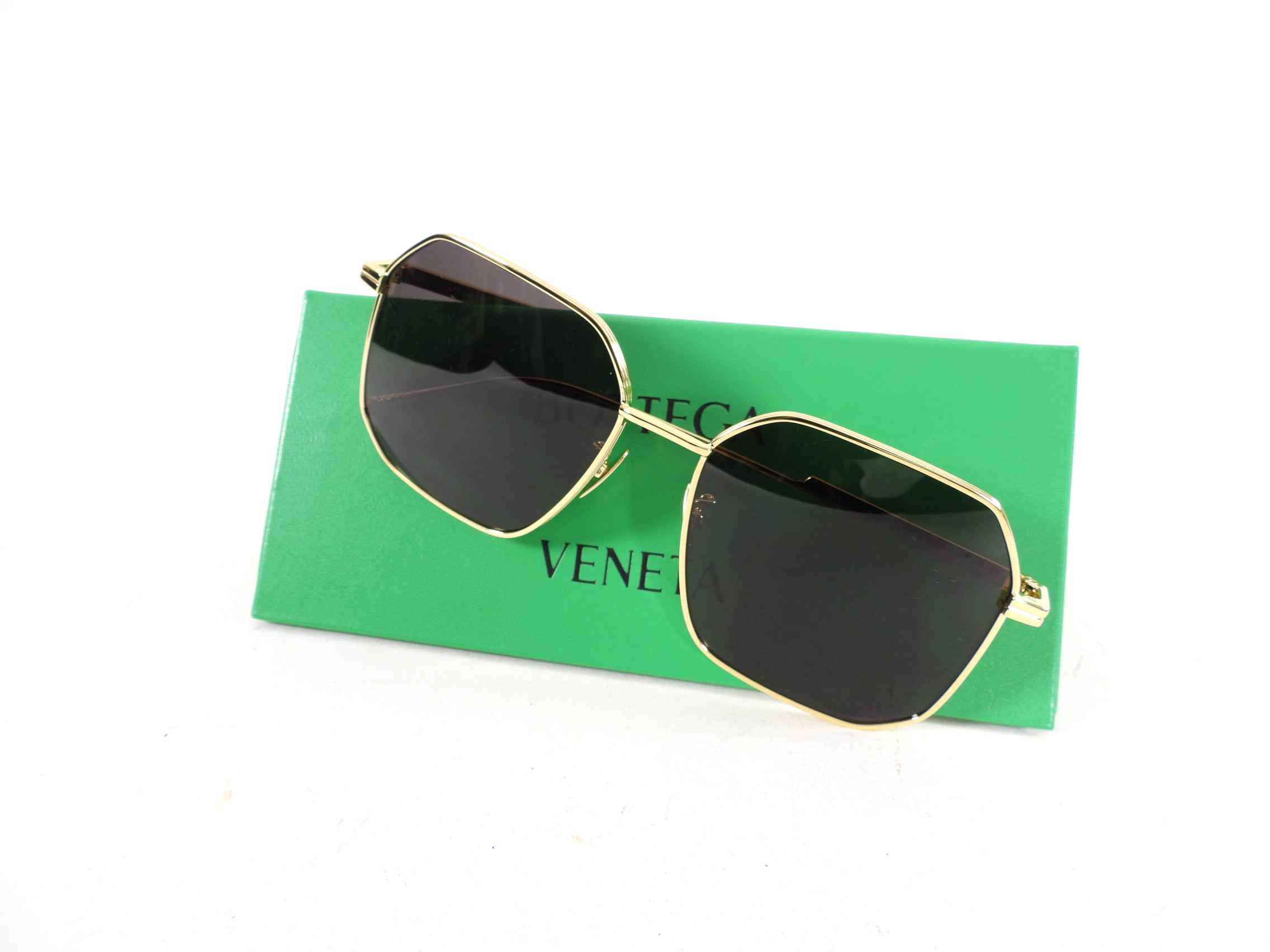 Bottega Veneta BV1108SA Gold Square Sunglasses for Women - Luxury Designer Shades for Fashion & Outdoor Activities