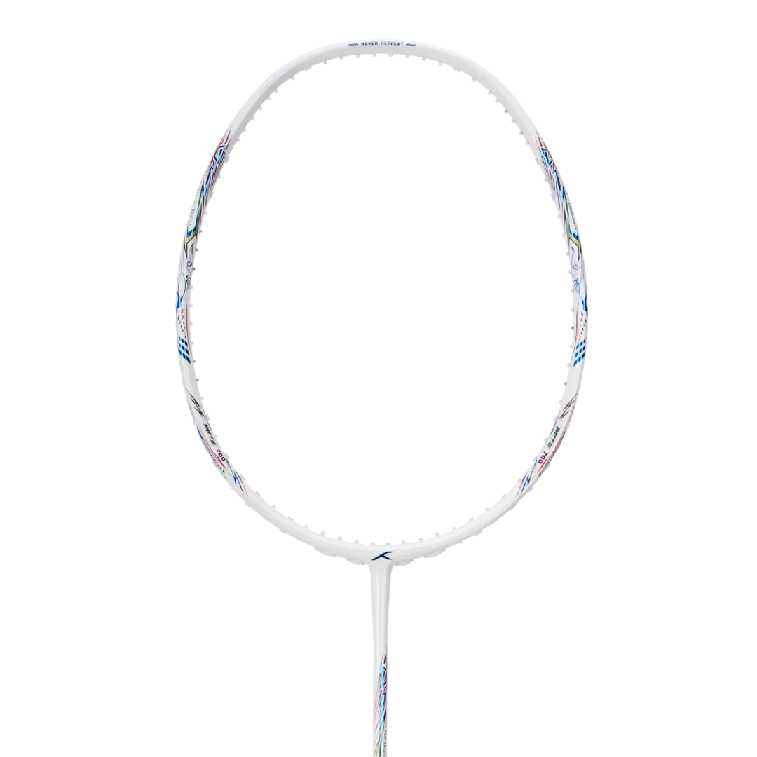 HNDRD Battle 700 Professional Badminton Racket - Carbon Fiber Shaft with High Tension String - Perfect for Tournaments & Training Sessions