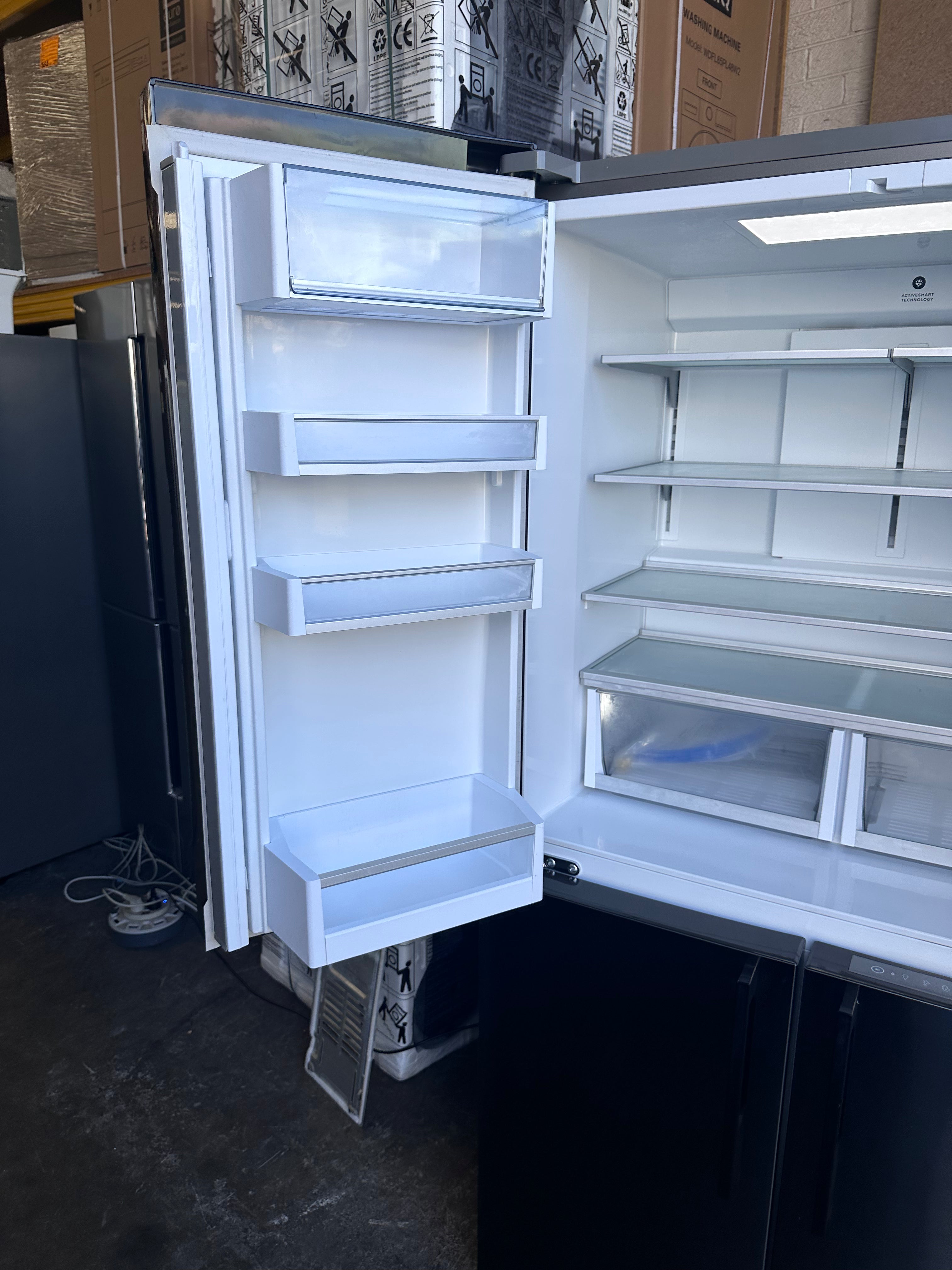 Fisher & Paykel Series 7 538L Quad Door Refrigerator with Ice and Water Dispenser - Black Stainless Steel (Model RF605QDUVB2) | Factory Second | Perfect for Large Families & Modern Kitchens