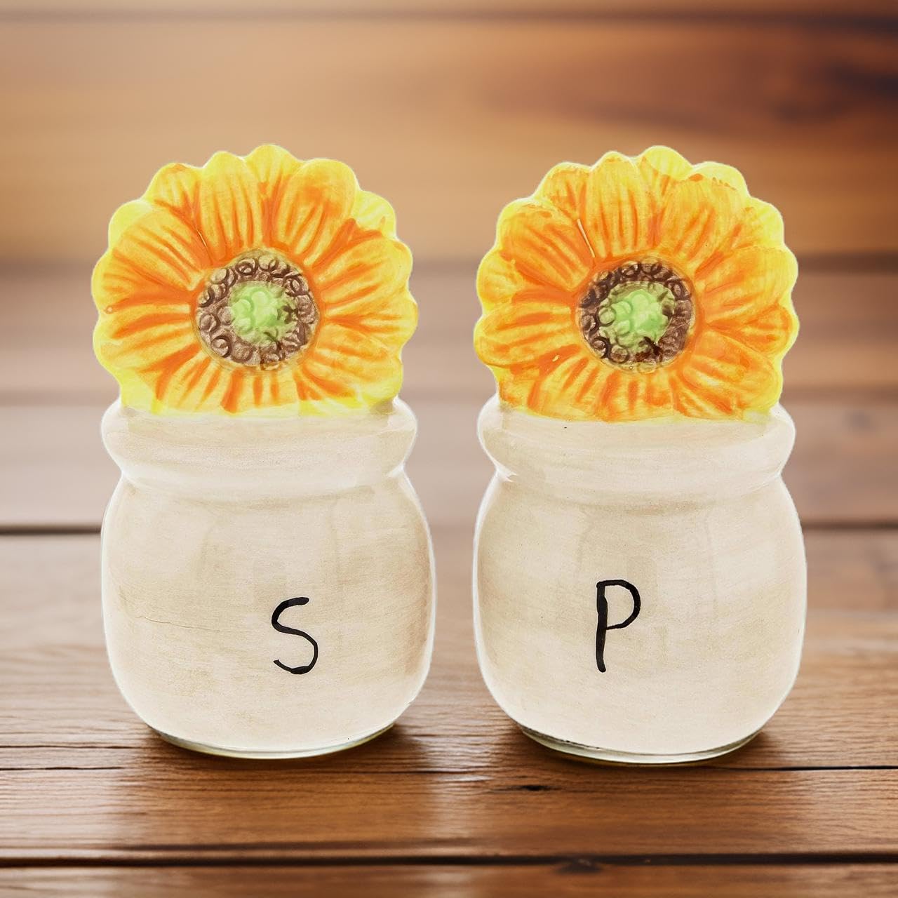 Ceramic Sunflower Salt and Pepper Shakers - Cute Floral Kitchen Decor for Dining Table, Picnics, and Gift Giving