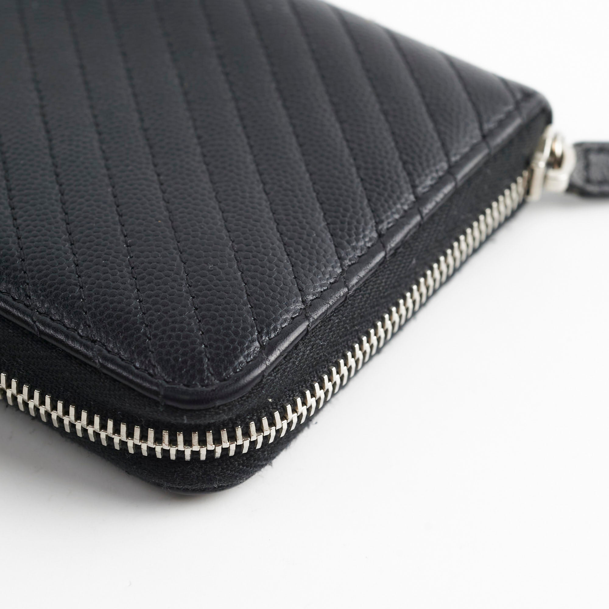 Chanel Caviar Leather Chevron Long Zippy Wallet Black - Luxury Designer Wallet for Women, Perfect for Everyday Use & Special Occasions