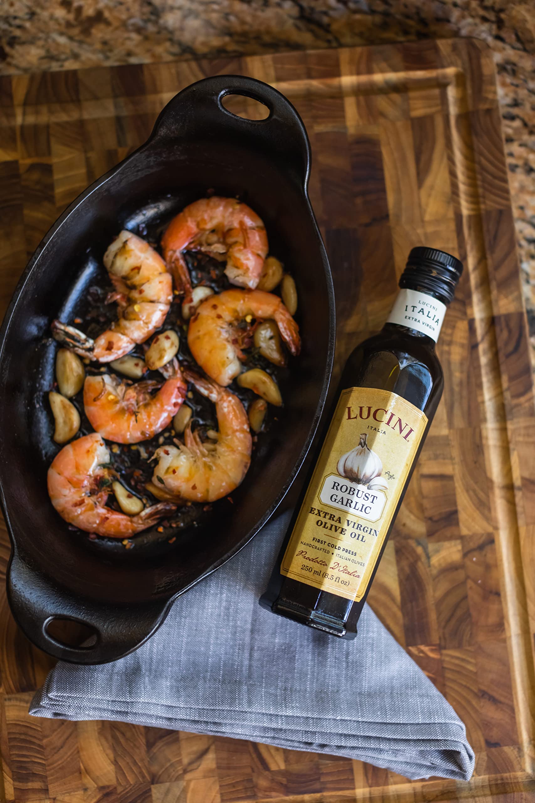 Lucini Robust Garlic Infused Olive Oil - 250 mL (Pack of 6) | Premium Cooking Oil for Pasta, Salads & Grilling | Ideal for Italian Recipes & Gourmet Dishes