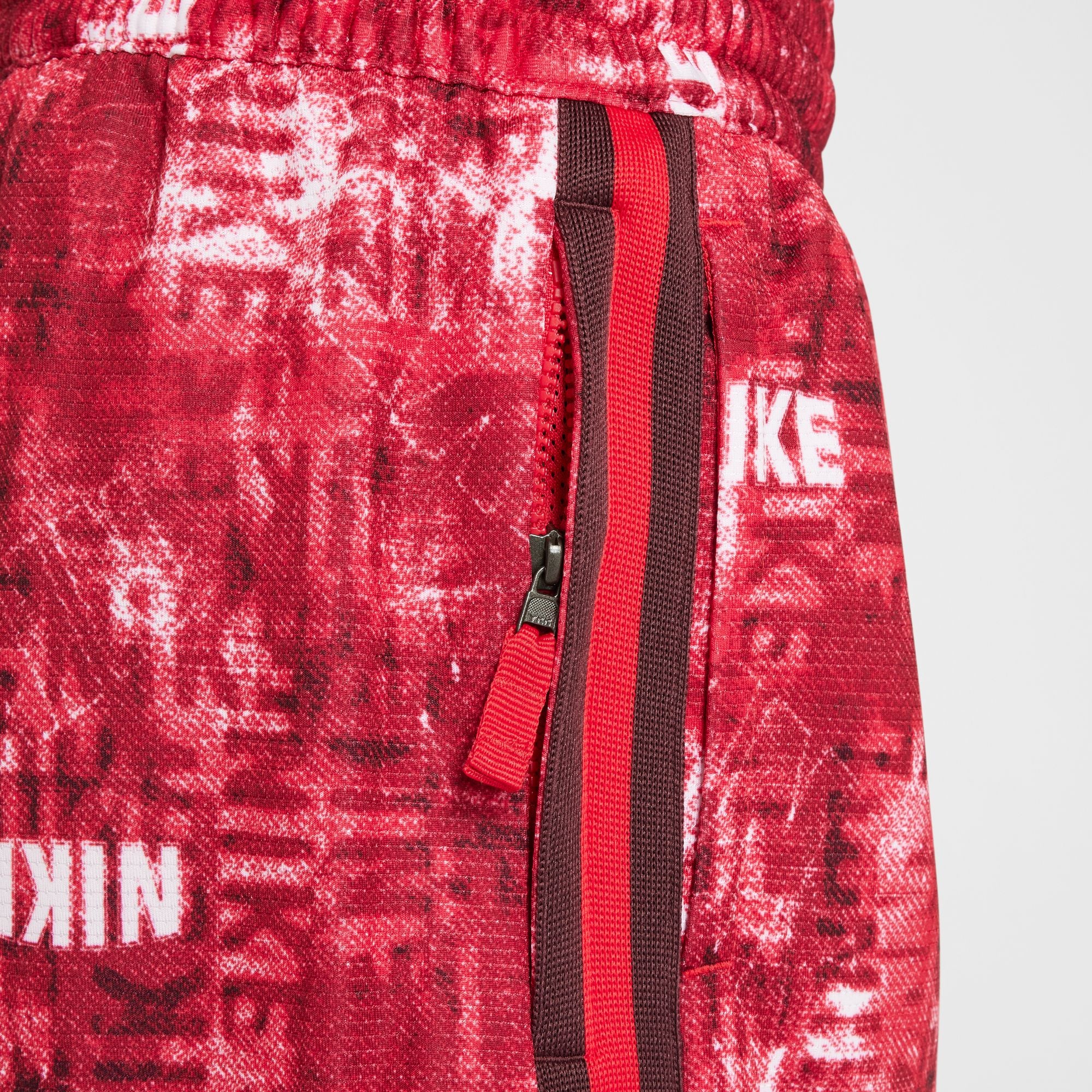 Nike Youth DNA Basketball Shorts for Boys - Breathable & Lightweight Athletic Shorts for Basketball, Running, and Gym Workouts