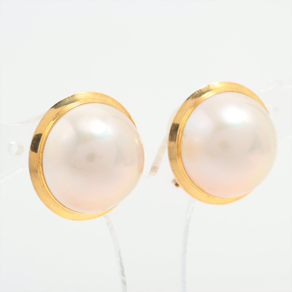 Elegant Mabe Round Pearl Clip-On Earrings for Women – Perfect for Weddings, Parties & Special Occasions