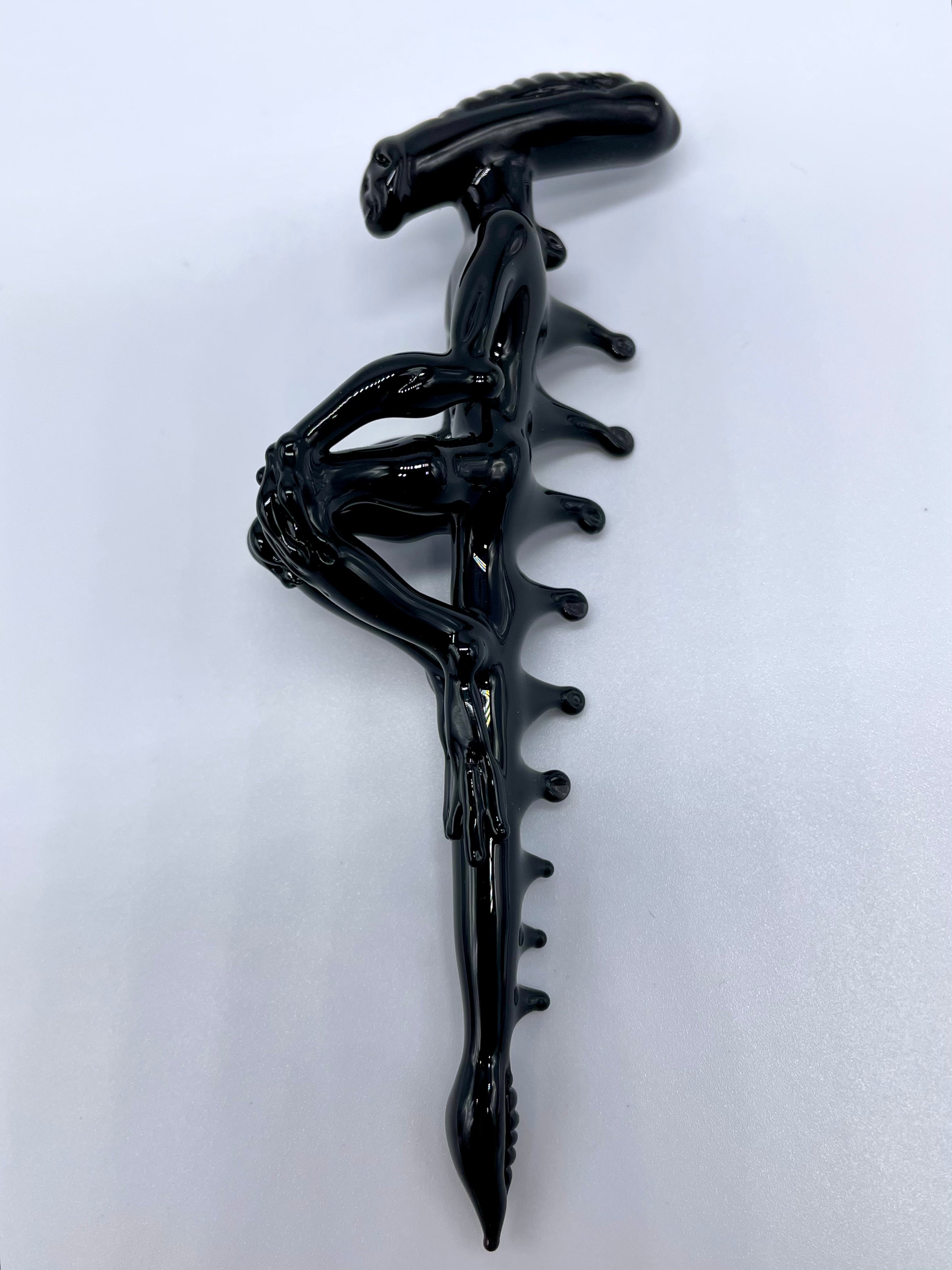 Alien Xenomorph Movie Sculpture - Highly Detailed Collectible Figurine for Sci-Fi Fans & Home Decor | Perfect for Movie Themed Rooms, Gifts & Display