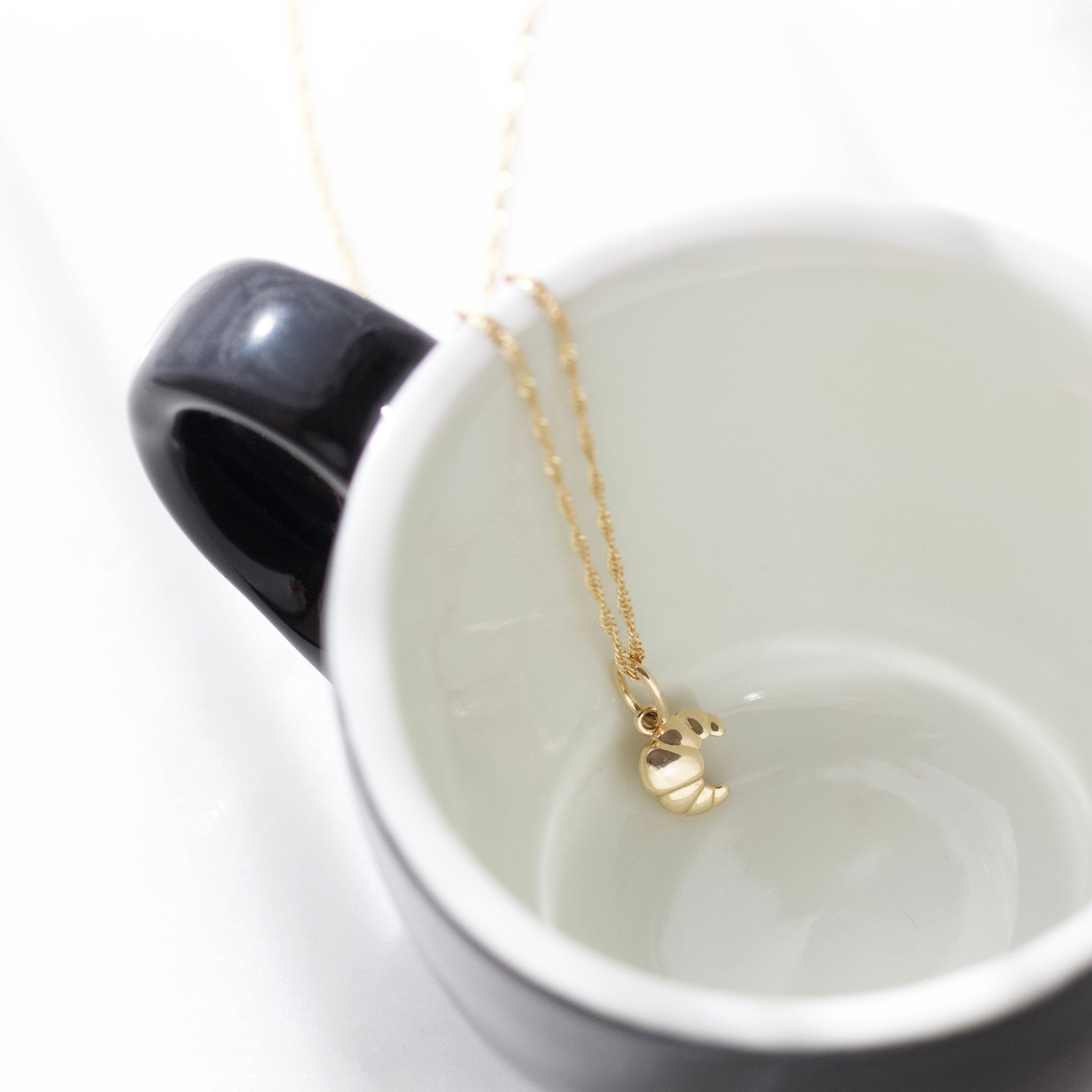 9K Solid Yellow Gold Croissant Charm - Perfect for Necklaces, Bracelets & Jewelry Making - Gift for Bakers & Food Lovers