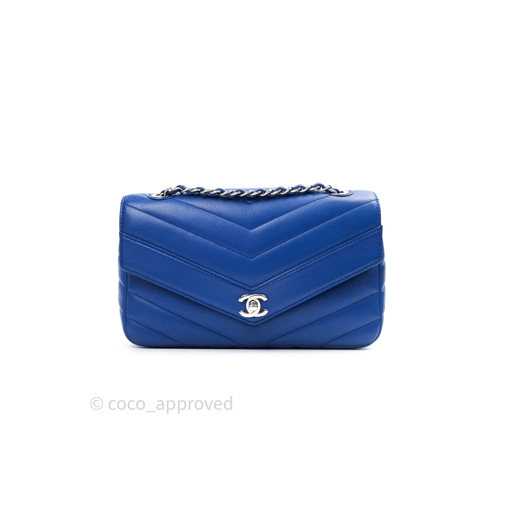 Chanel Chevron Quilted Medium Flap Bag in Blue Grained Calfskin Leather with Silver Hardware - Perfect for Evening Events & Luxury Fashion Accessories