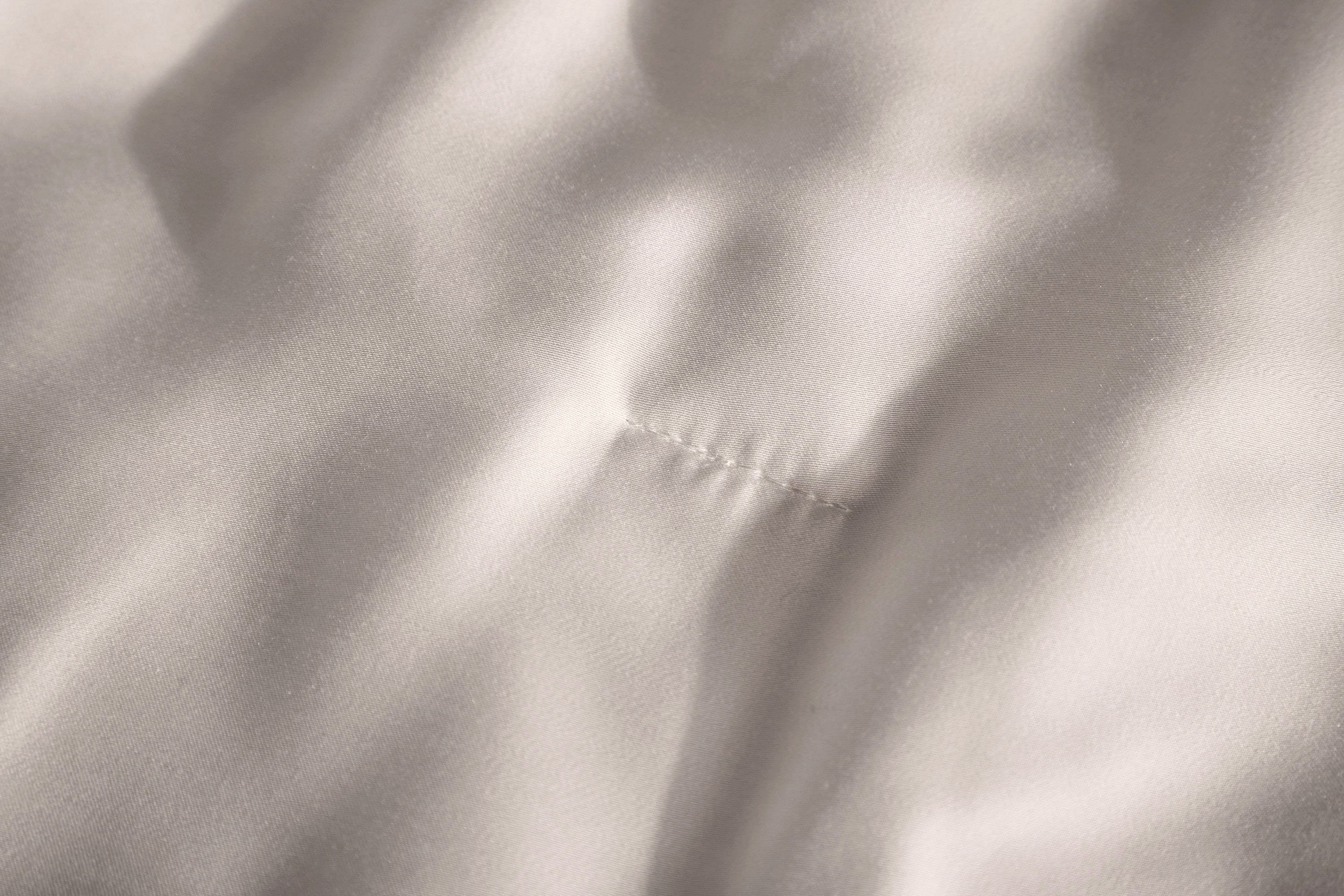 Luxury Hotelier Prestigio TENCEL™ LF Schooner Bronze Comforter - Ultra Soft Cooling Bedding for Hotels & Home Use - Perfect for All-Season Comfort in Master Bedrooms & Guest Rooms