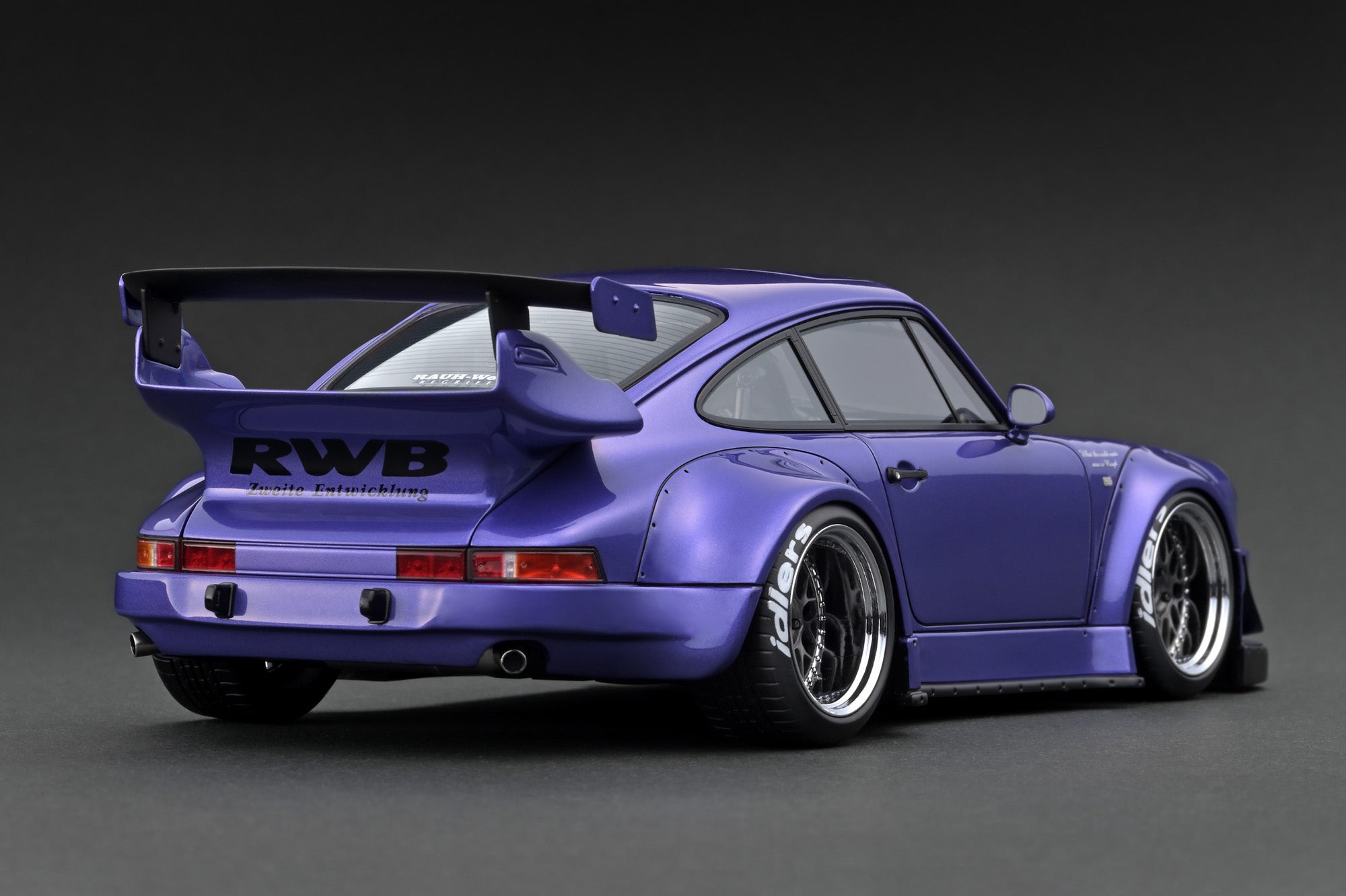 1:18 Scale Porsche 930 RWB Purple Diecast Model Car - Collectible RWB Tuning Series for Display & Racing Enthusiasts - Perfect for Home Decor, Office Display & Car Show Collections