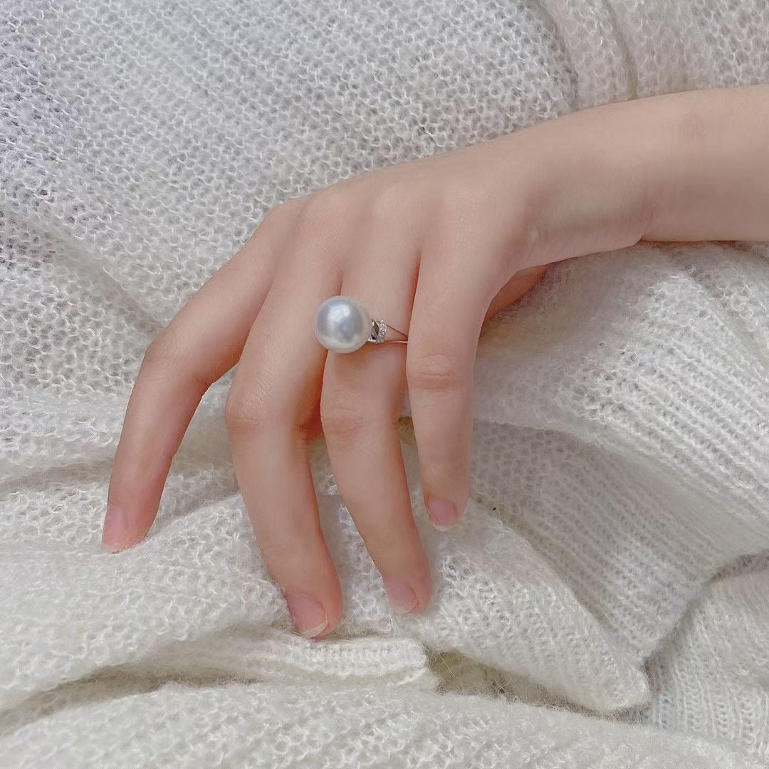 18K Solid Gold Diamond & Premium Freshwater Pearl Ring KR00125 - Elegant Jewelry for Weddings, Anniversaries & Special Occasions