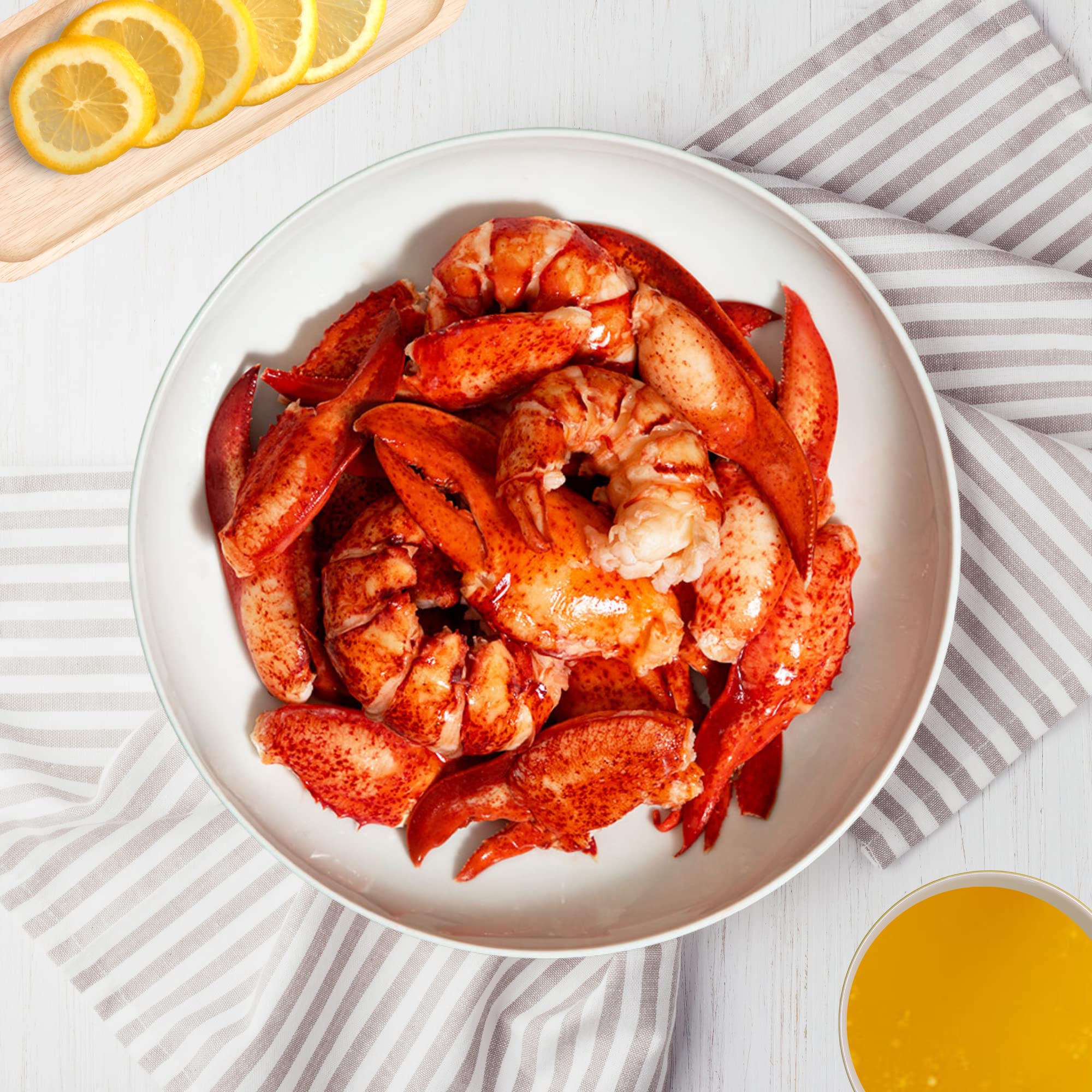 Premium Maine Lobster Meat - 4 lbs Cooked Fresh Frozen Cold Water Claw & Knuckle Meat | High in Protein, Omega-3, Vitamins | Perfect for Pasta, Salads, Lobster Rolls & Gourmet Dishes