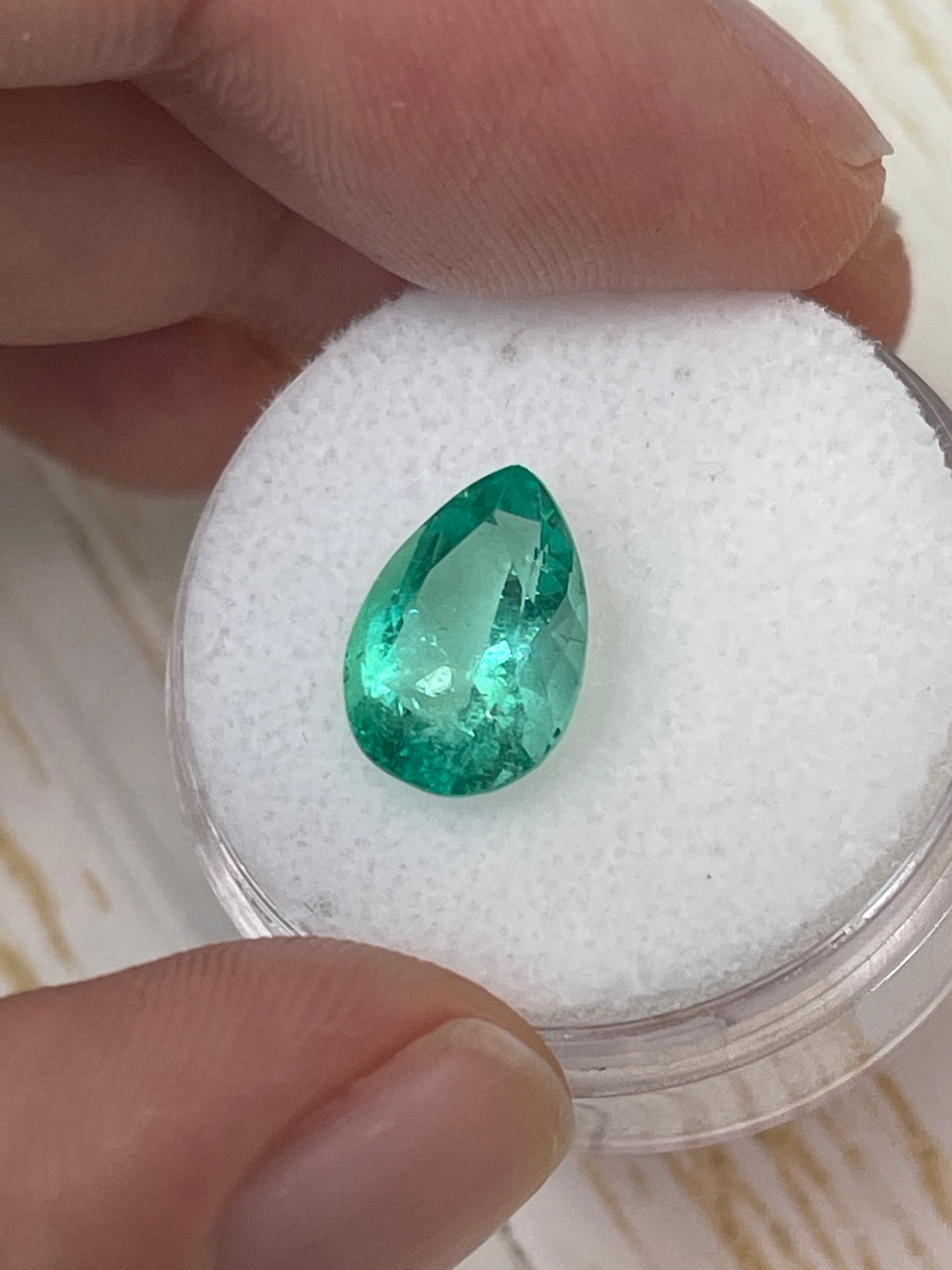 2.77 Carat 11x8mm Bubbly Natural Loose Colombian Emerald Pear Cut Gemstone for Jewelry Making, Engagement Rings & Luxury Gifts
