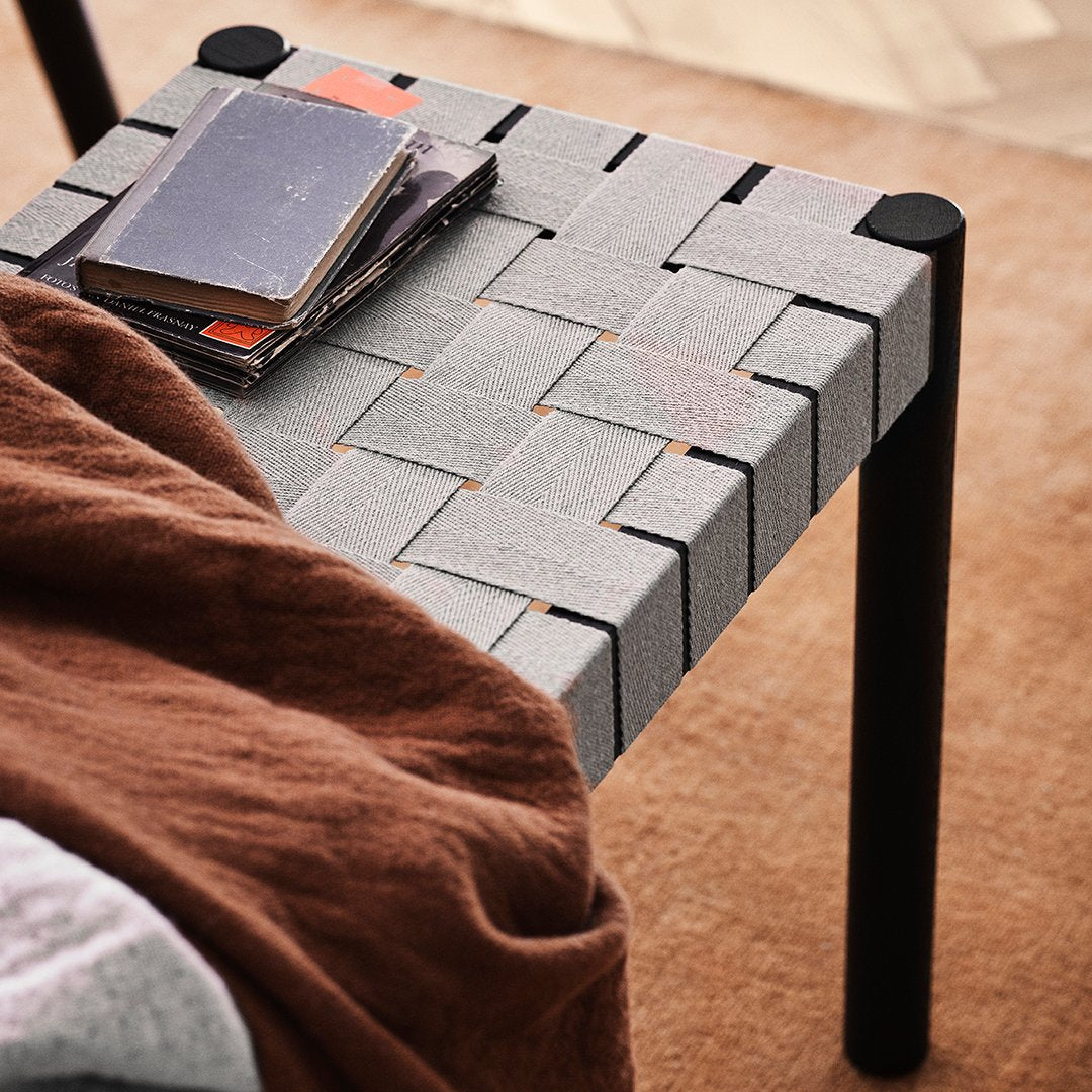 Soft & Cozy SC34 Fleece Blanket - Perfect for Bed, Couch & Travel - Machine Washable & Hypoallergenic