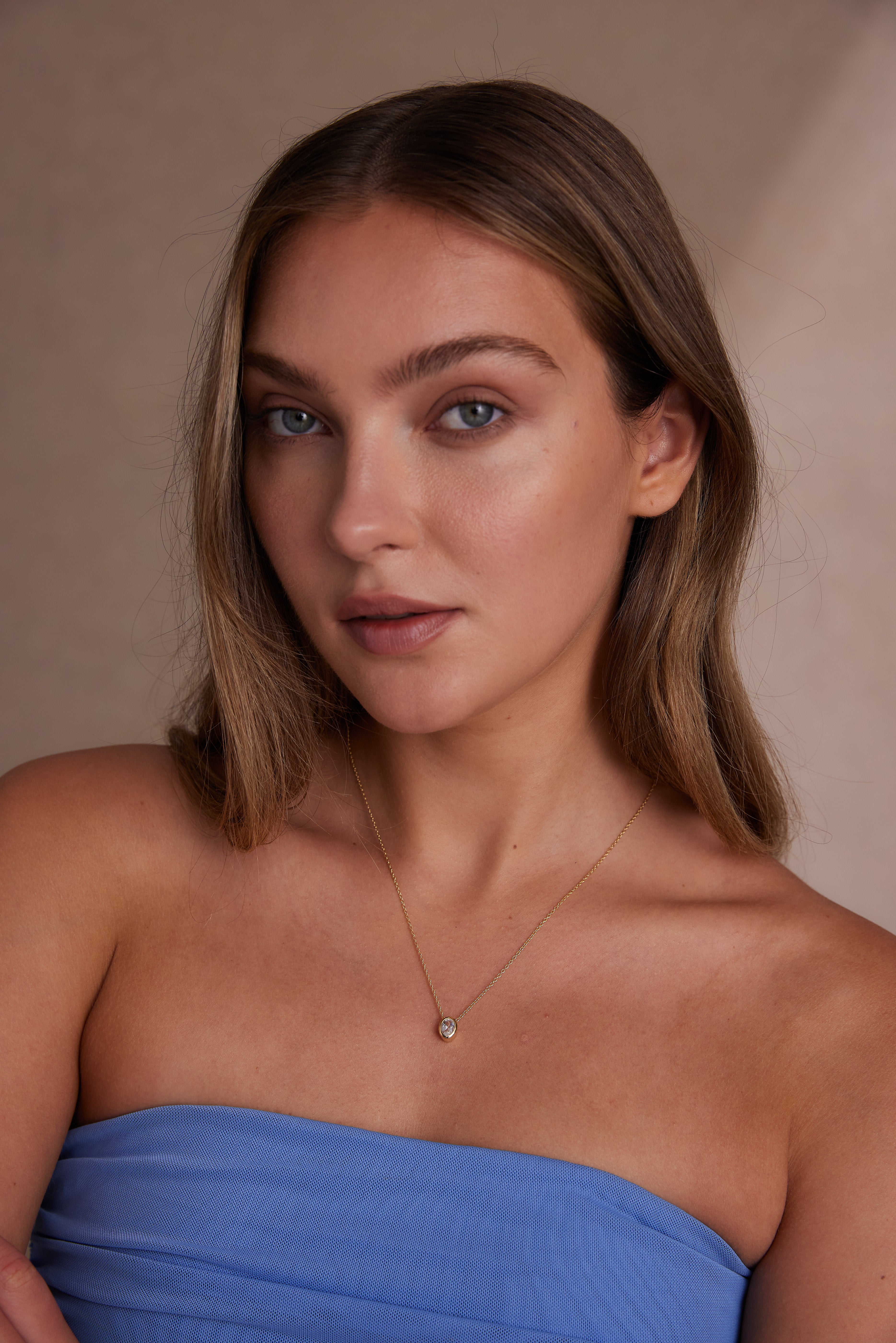 April Topaz Gold Oval Birthstone Necklace for Women - Elegant Dainty Pendant Jewelry Gift for Birthday, Anniversary & Special Occasions