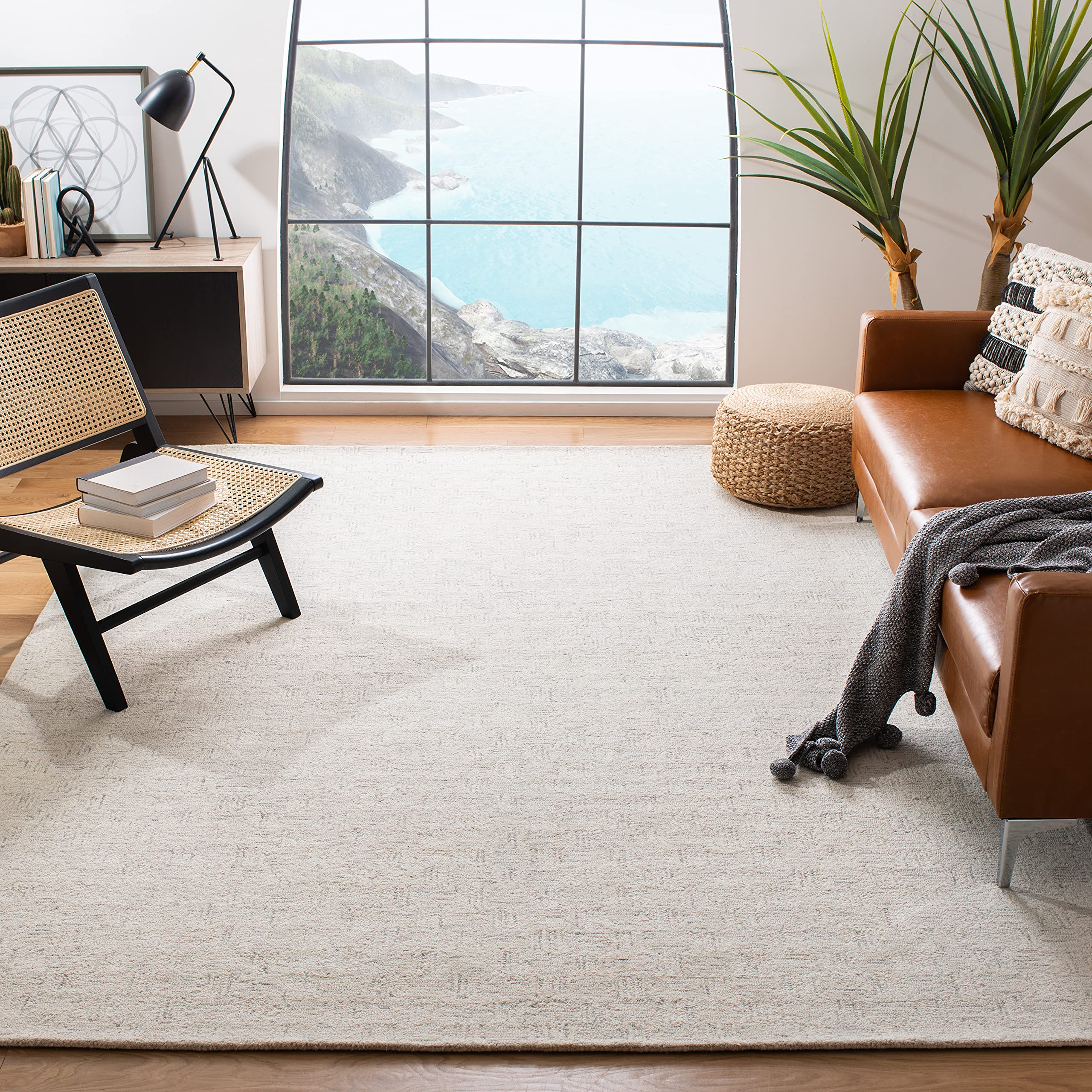 SAFAVIEH Micro-Loop Collection Handmade Wool Area Rug - 8' x 10' Light Grey & Ivory, Non-Slip Living Room & Bedroom Rug for High Traffic Areas | Durable Floor Carpet for Home Decor, Office, Dining Room (MLP537F)