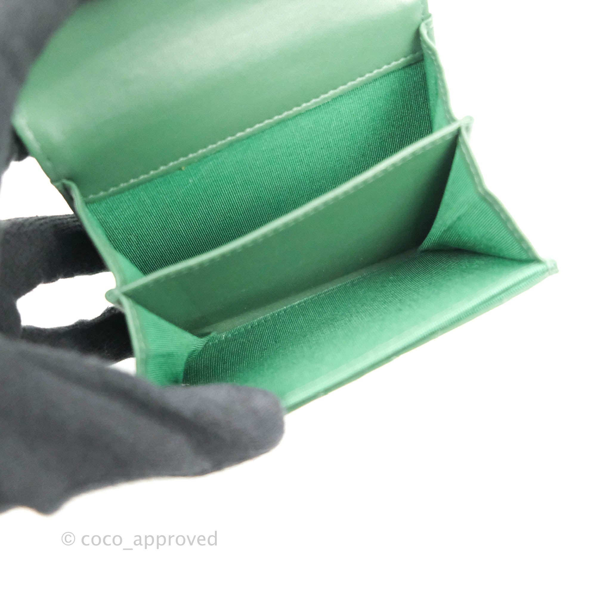 Chanel Classic Flap Coin Purse in Dark Green Lambskin with Silver Hardware - Luxury Wallet for Women, Perfect for Everyday Use & Special Occasions