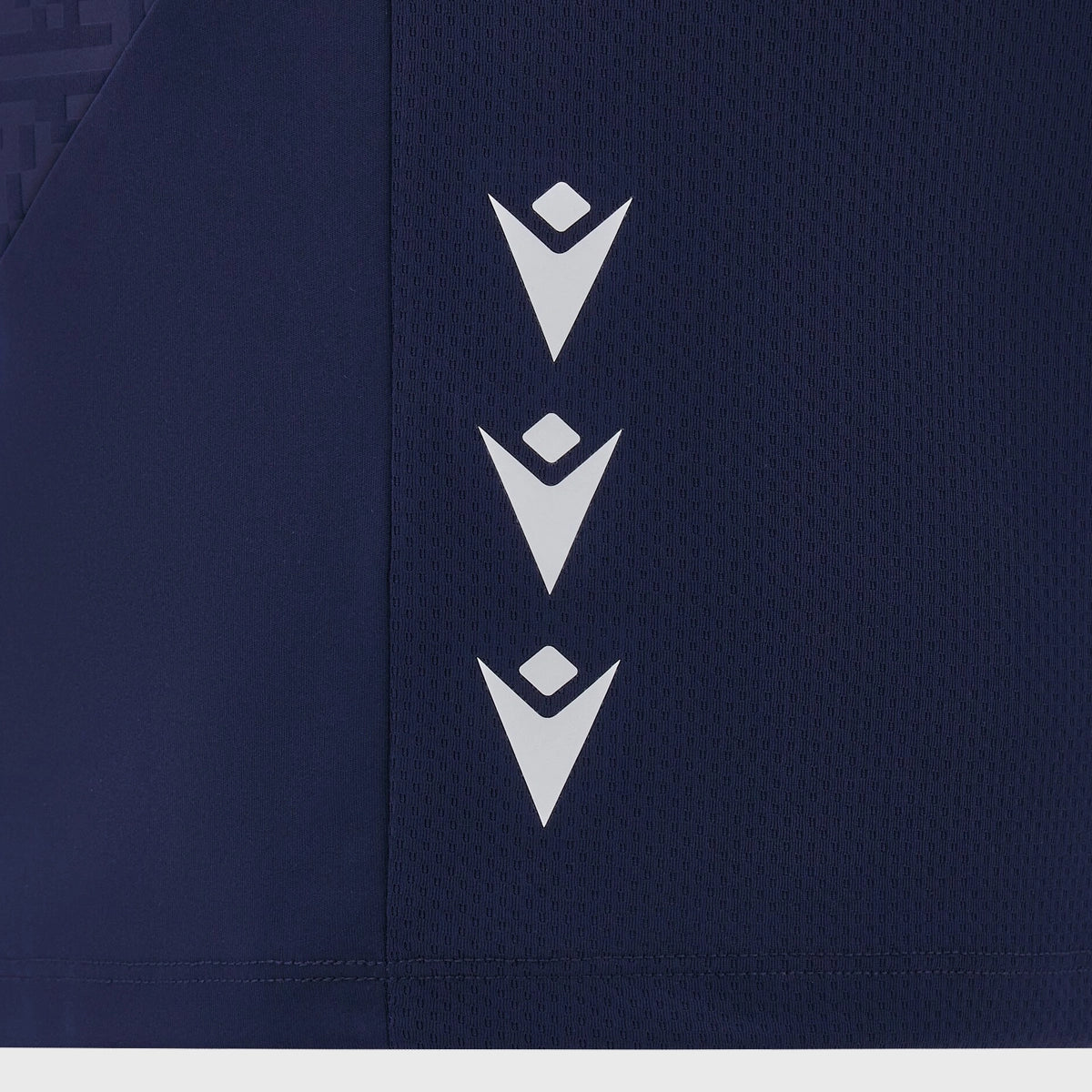 Scotland Rugby Macron Sleeveless Jersey - Navy Blue Performance Shirt for Training & Match Day
