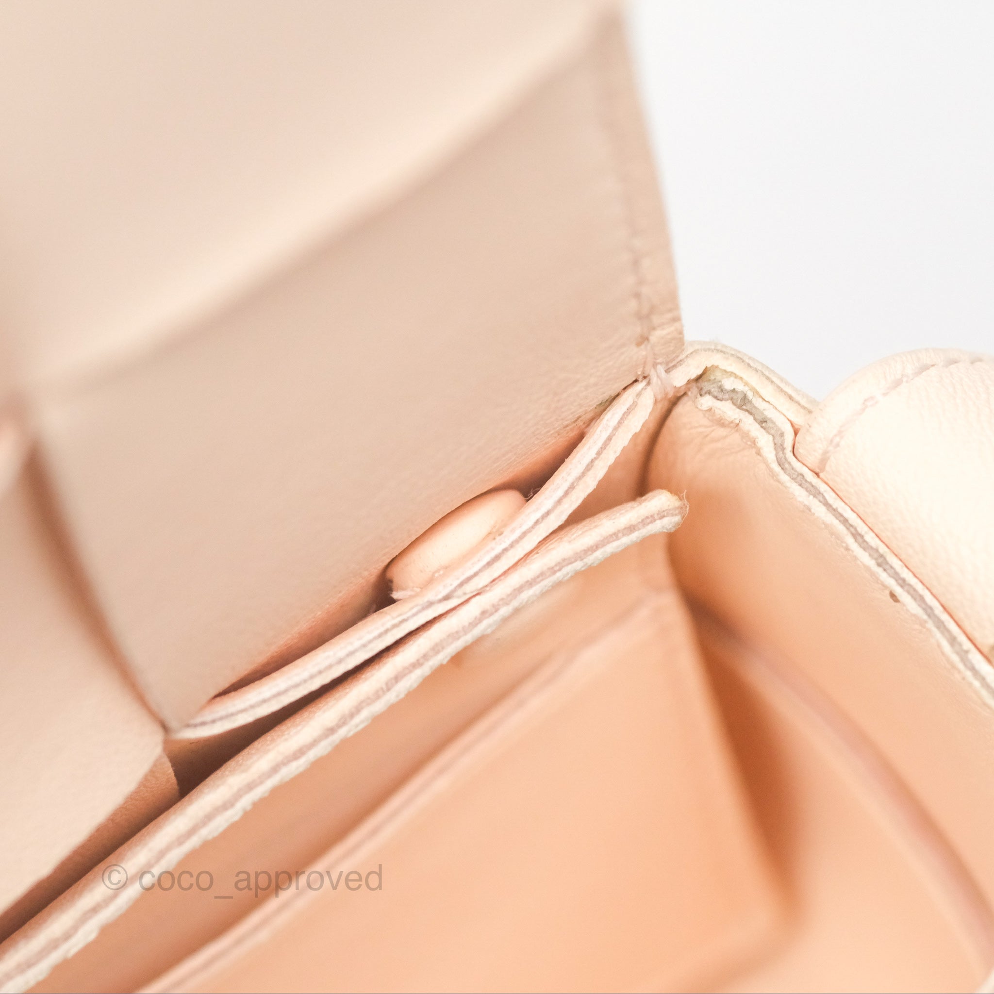 Bottega Veneta Intreccio Cassette Mini Crossbody Bag in Melon Washed Lambskin Leather - Perfect for Everyday Use, Date Night & Special Occasions