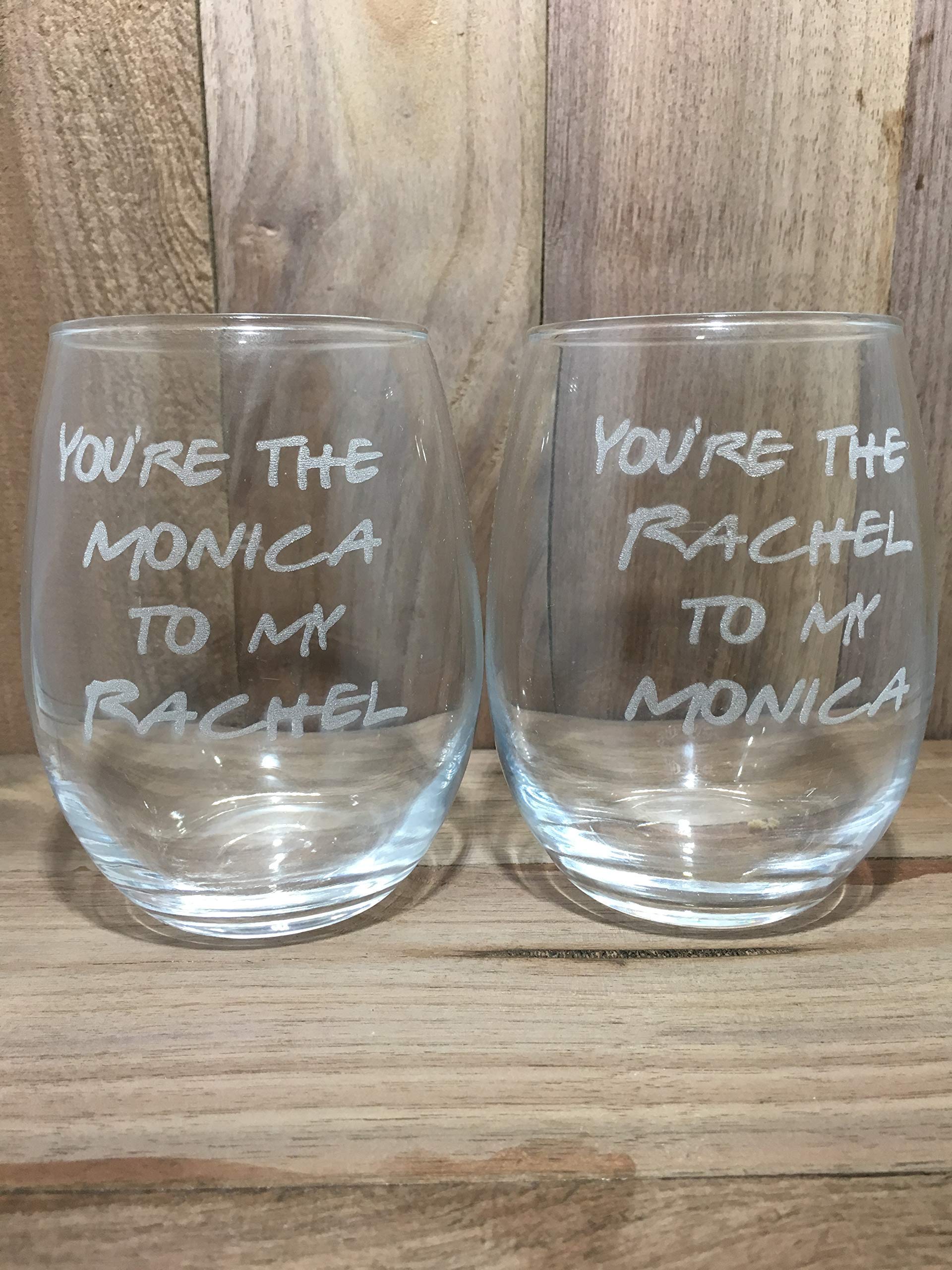 Best Friends Monica and Rachel Wine Glass Set - 2-Piece Funny TV Show Themed Gift for Friends, Bachelorette Parties & Wine Nights