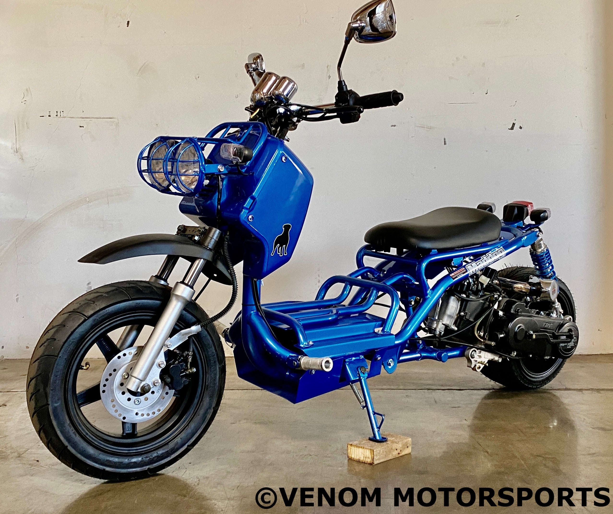 150cc Maddog Scooter - 1st Generation Automatic Transmission Scooter for Adults | Commuter & Leisure Riding | Urban Mobility Solution